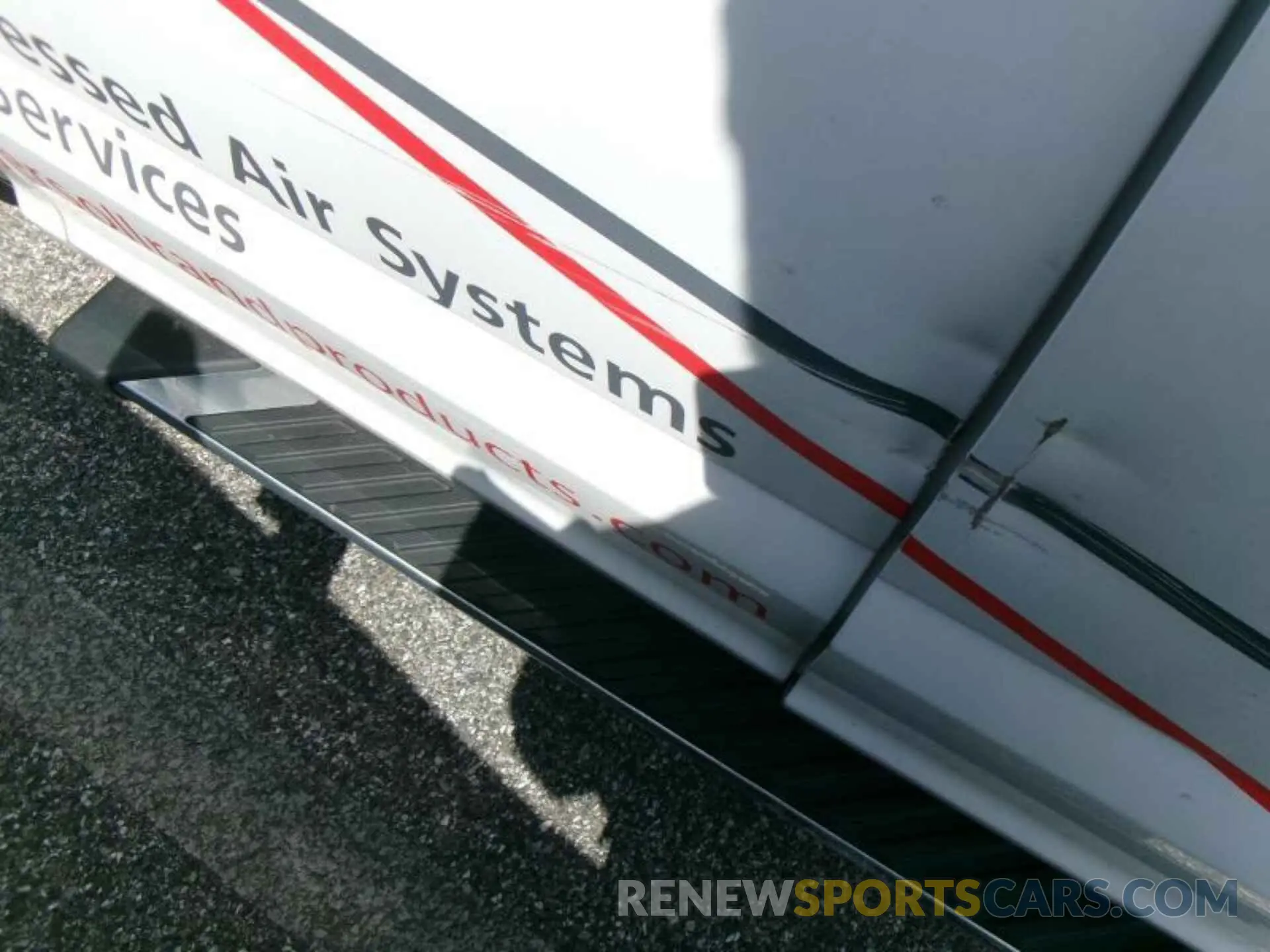1 Photograph of a damaged car 1FTFX1E46KKC65620 FORD F150 2019