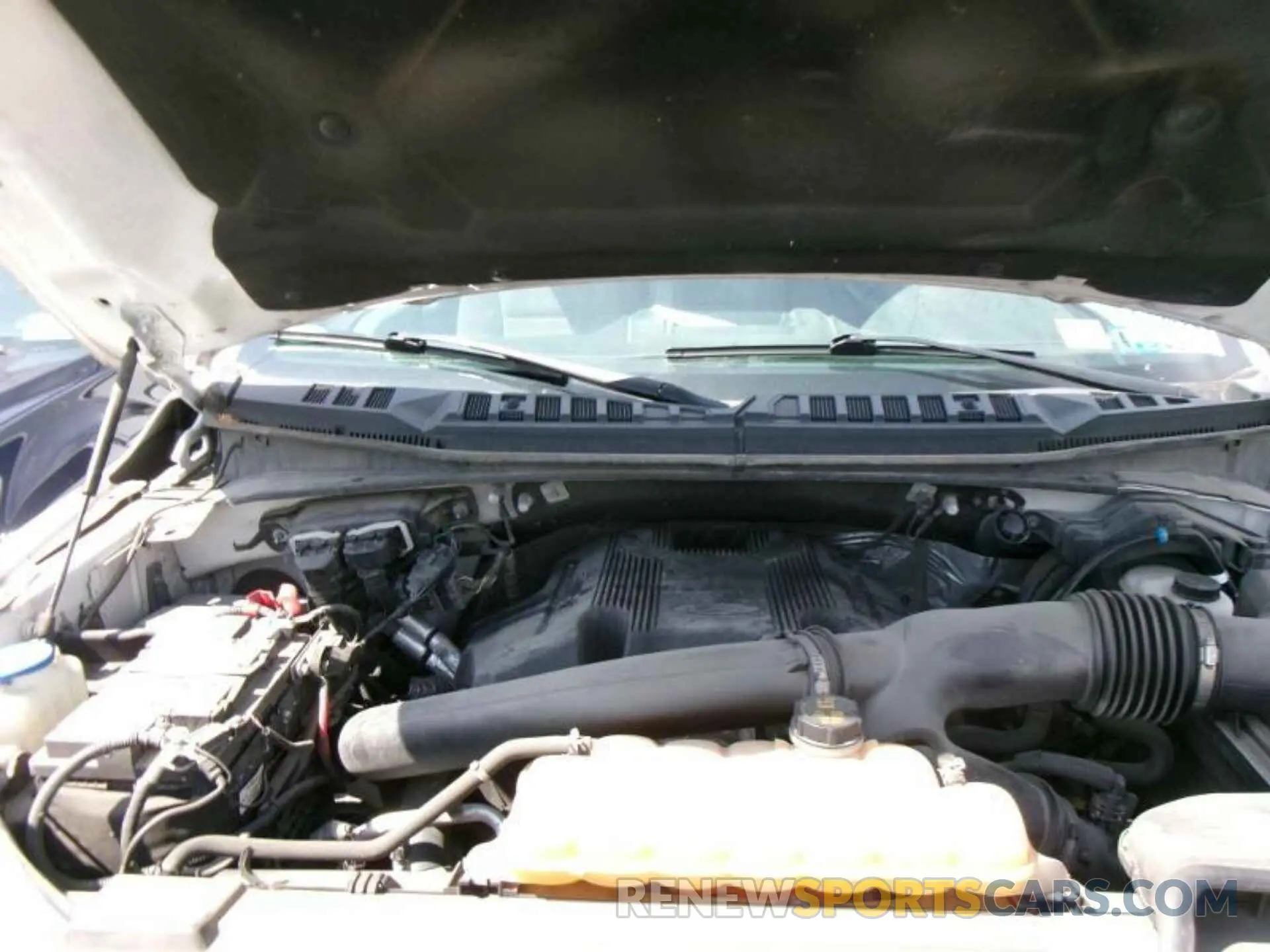 6 Photograph of a damaged car 1FTFX1E46KKC65620 FORD F150 2019