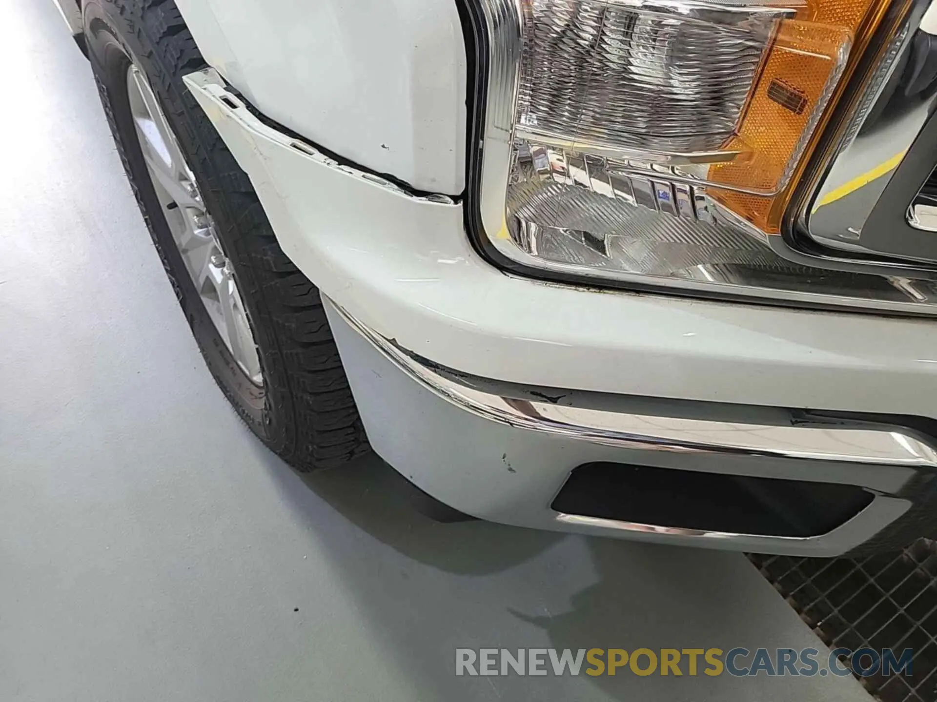13 Photograph of a damaged car 1FTFX1E48KKC43621 FORD F150 2019