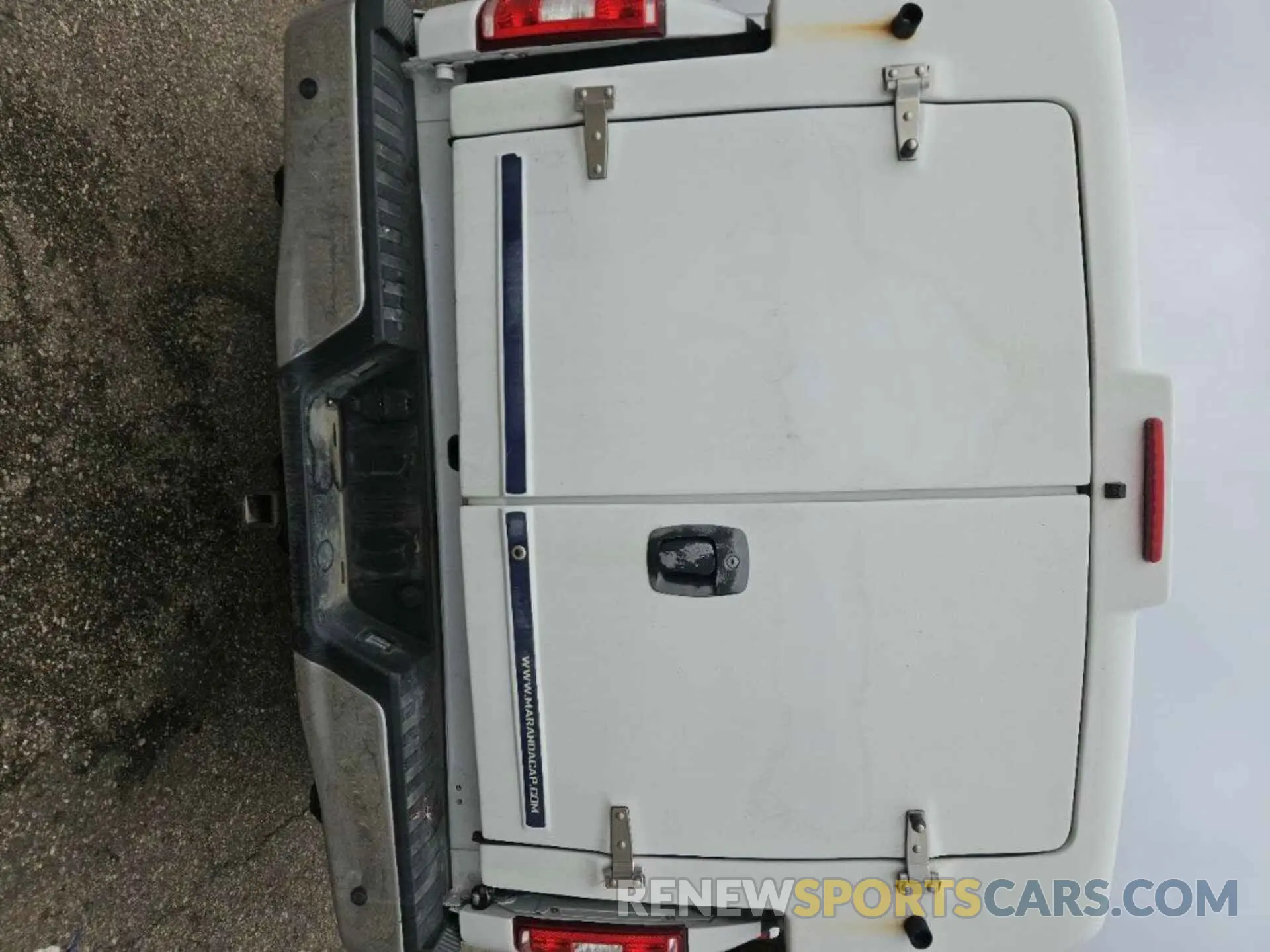 17 Photograph of a damaged car 1FTFX1E48KKC43621 FORD F150 2019