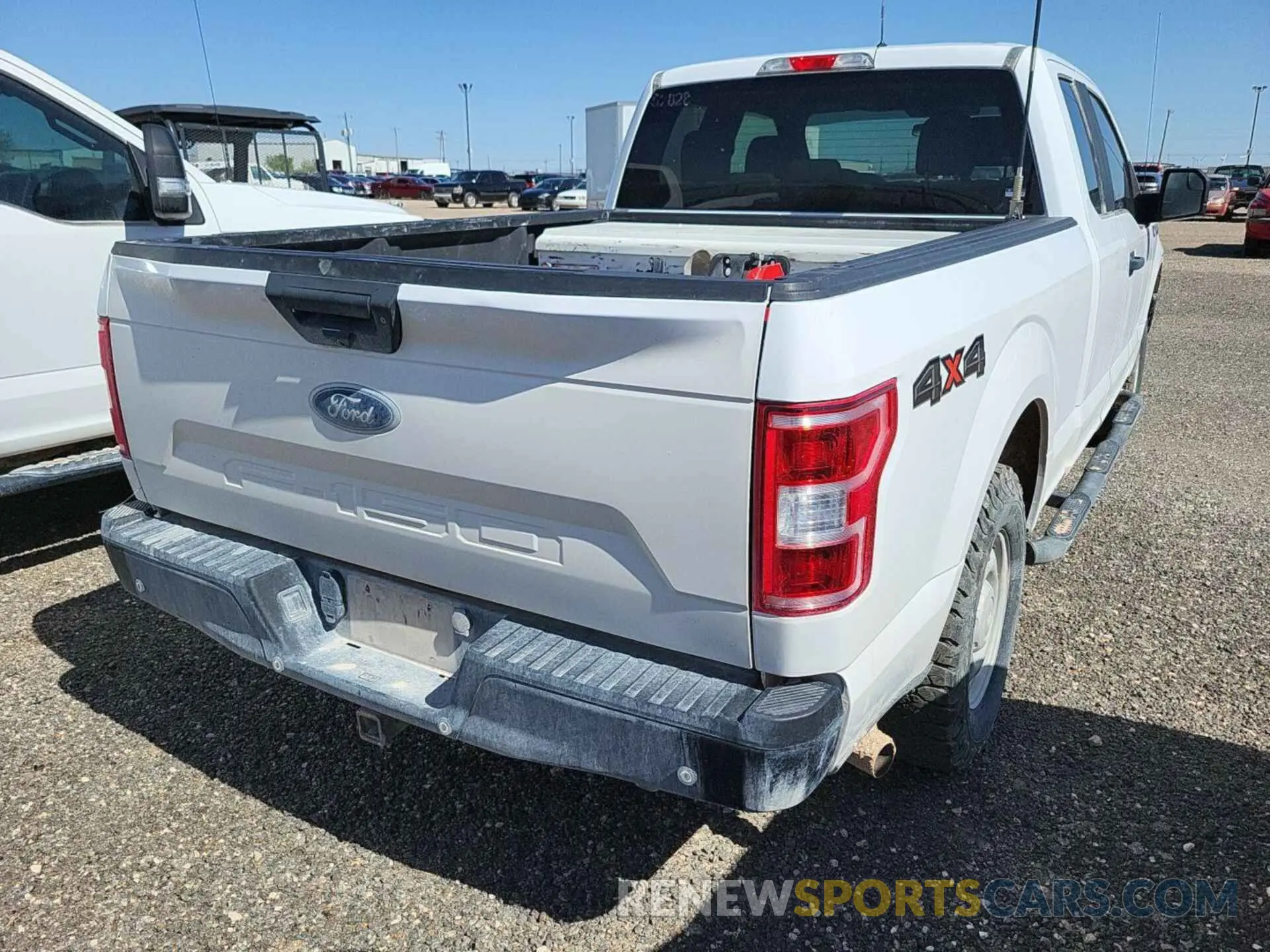 4 Photograph of a damaged car 1FTFX1E50KKE52828 FORD F150 2019