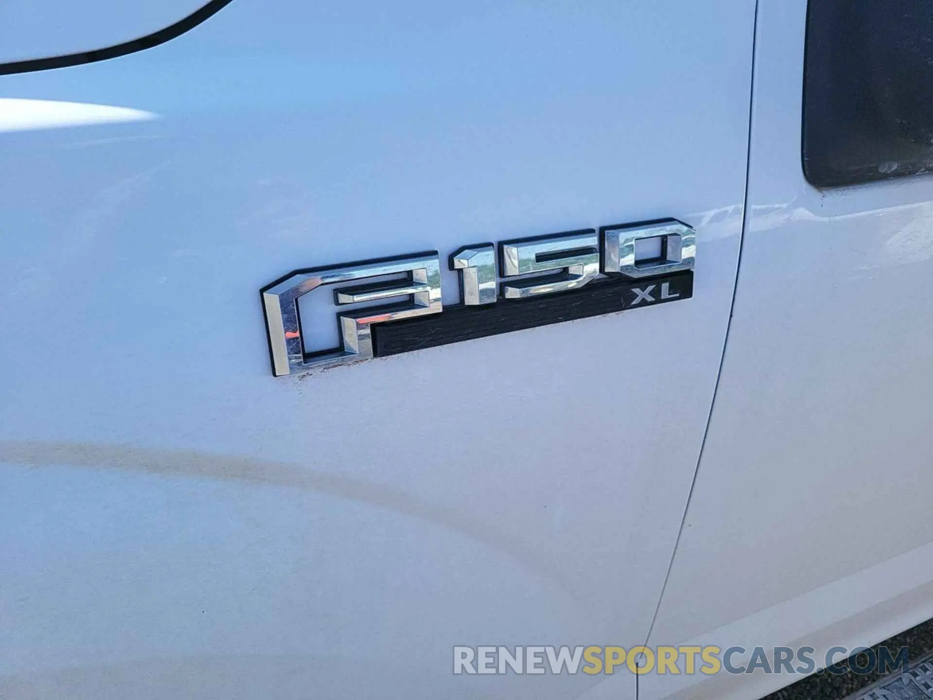 7 Photograph of a damaged car 1FTFX1E50KKE52828 FORD F150 2019