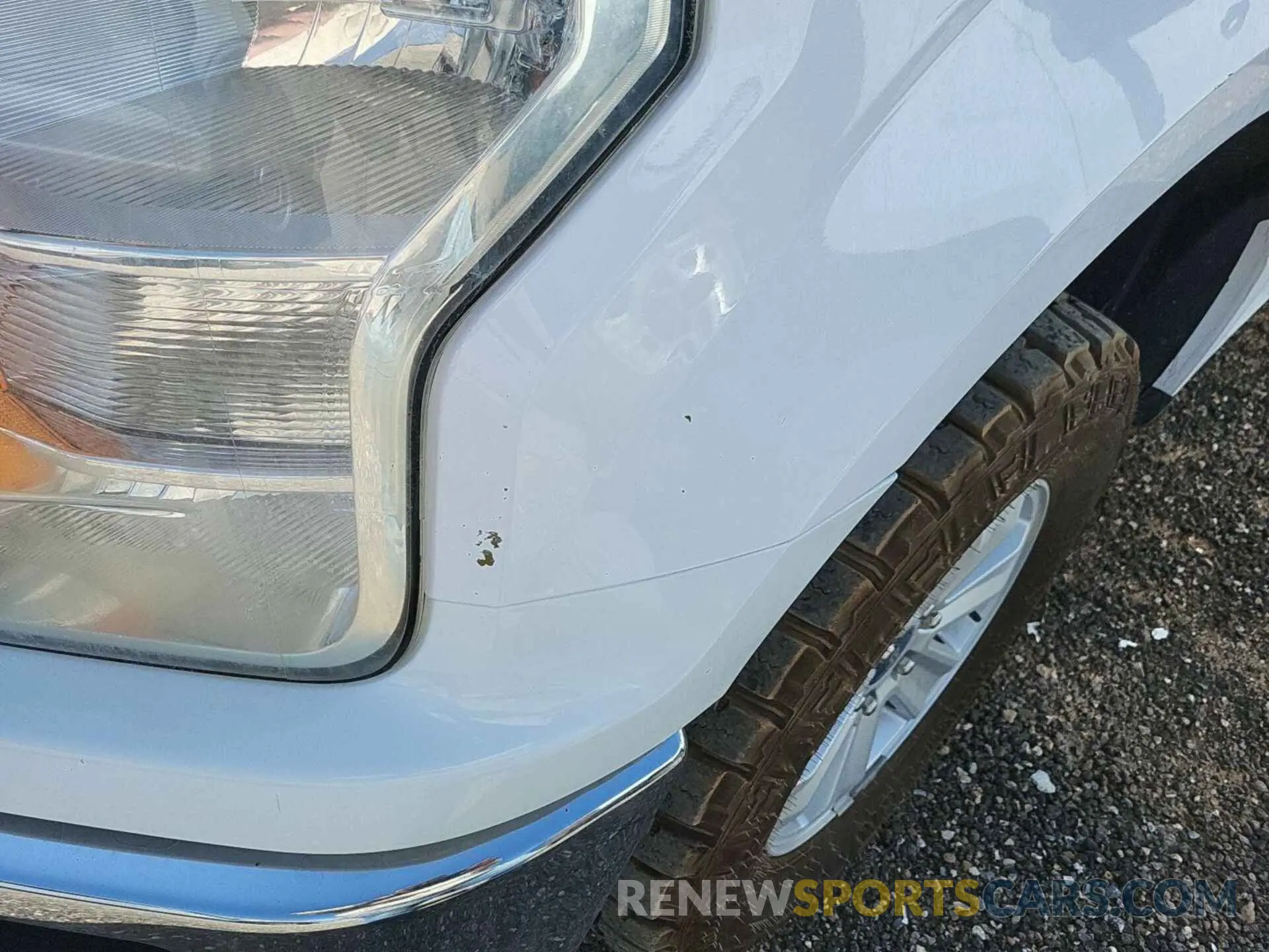 15 Photograph of a damaged car 1FTFX1E53KKD52626 FORD F150 2019