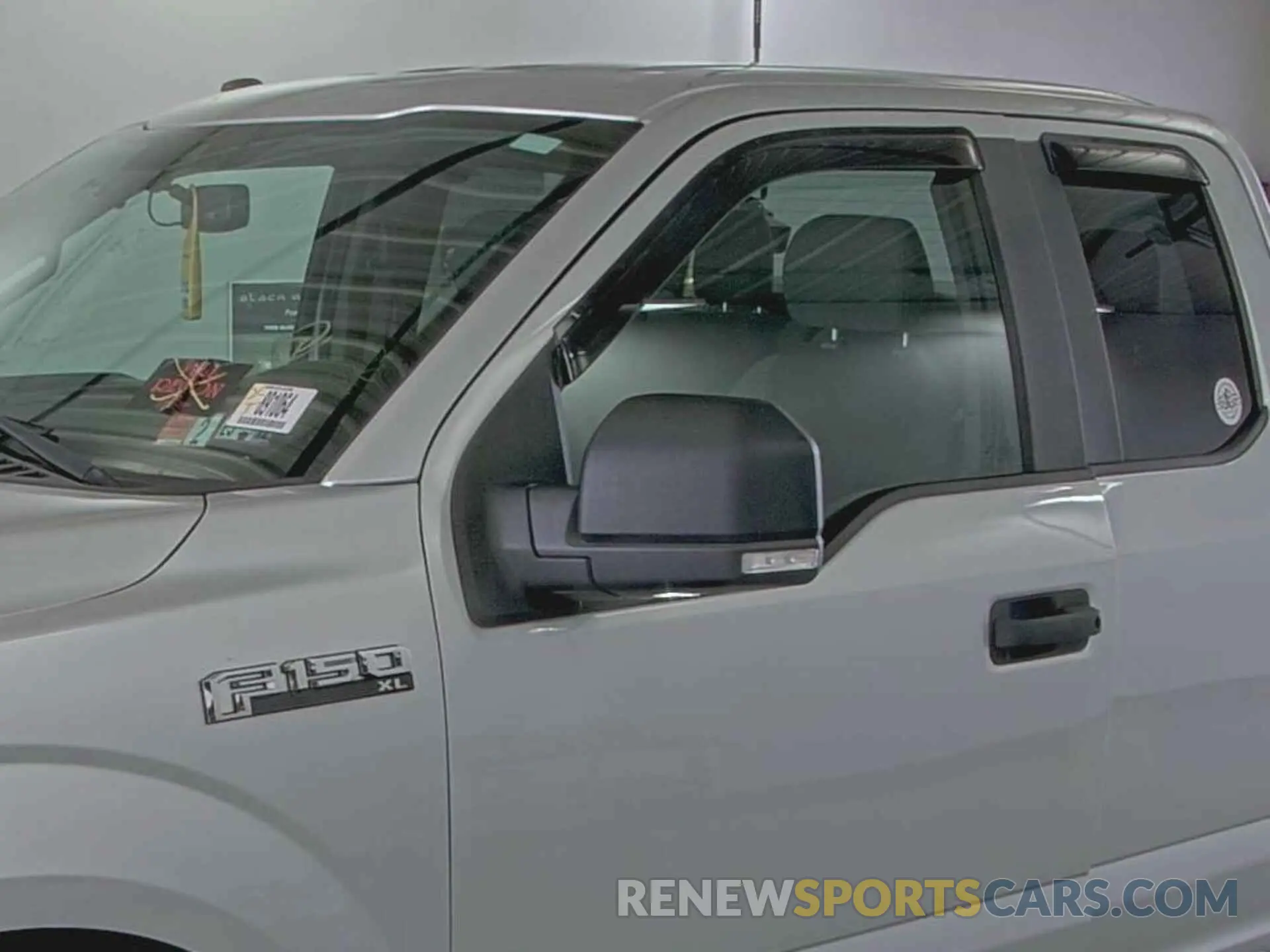 7 Photograph of a damaged car 1FTFX1E55KKE85338 FORD F150 2019