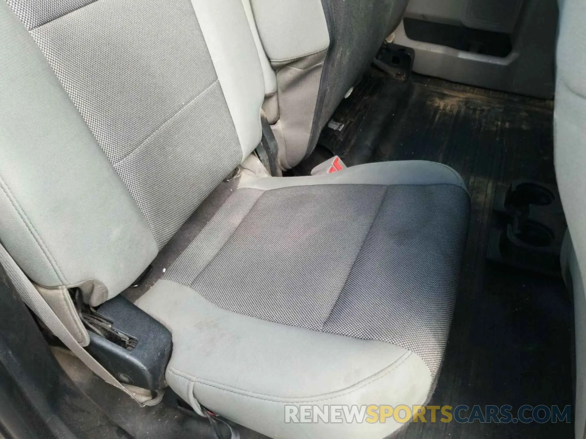 13 Photograph of a damaged car 1FTFX1E58KKF04545 FORD F150 2019