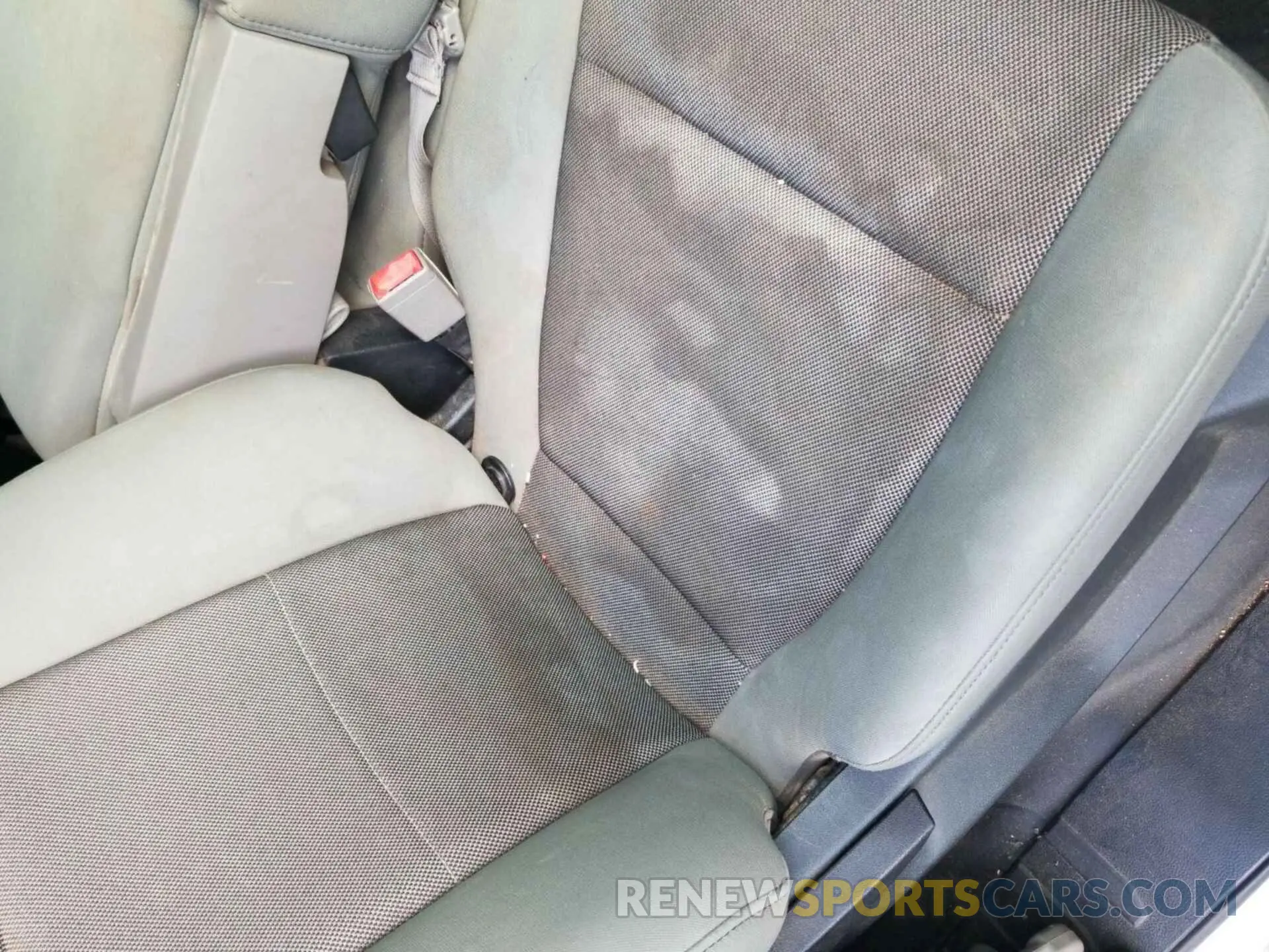 5 Photograph of a damaged car 1FTFX1E58KKF04545 FORD F150 2019