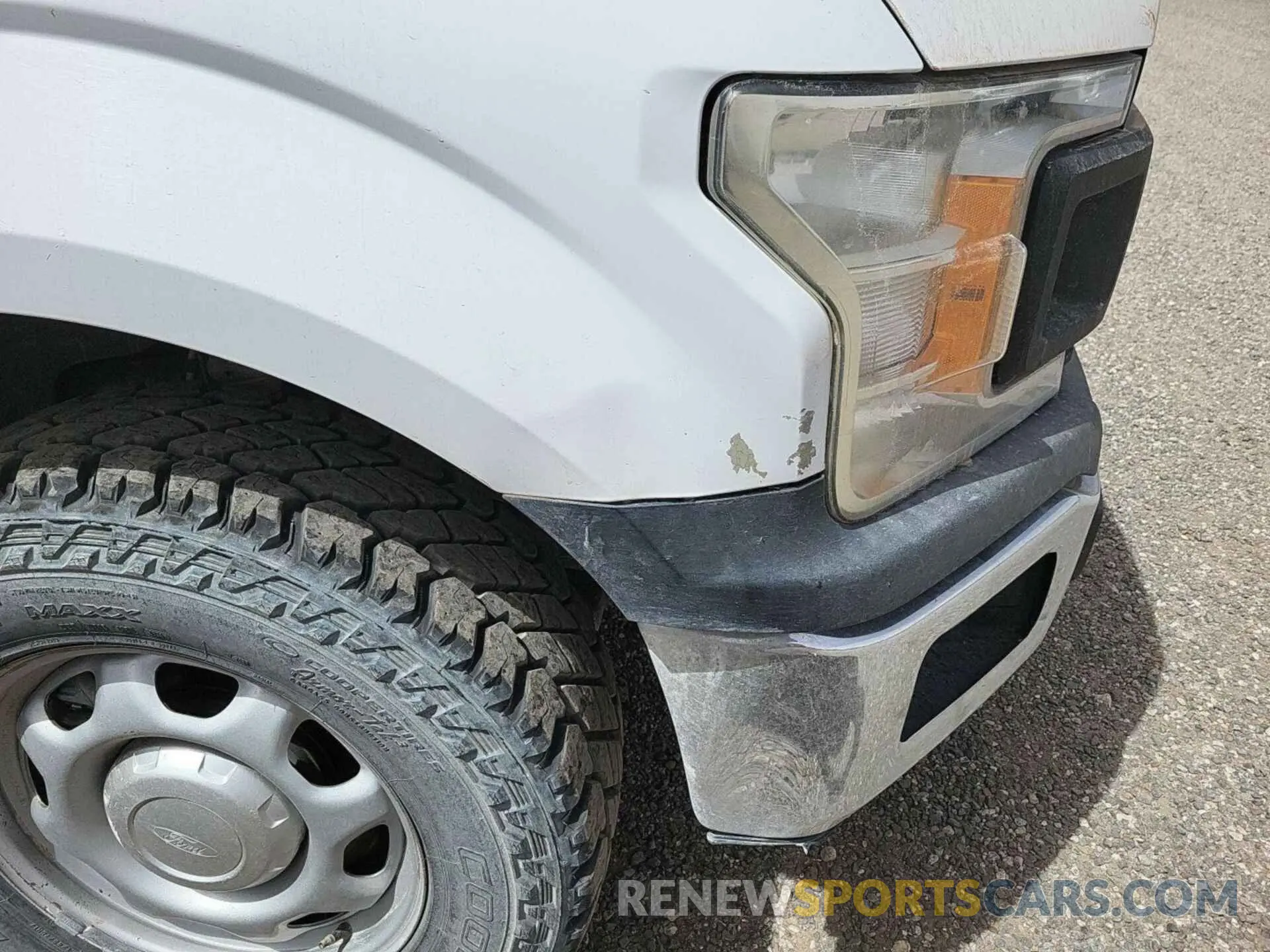 21 Photograph of a damaged car 1FTFX1E59KKC91606 FORD F150 2019