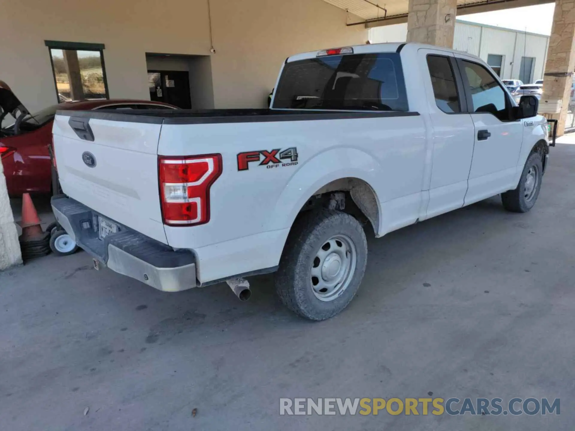 17 Photograph of a damaged car 1FTFX1E5XKKE52562 FORD F150 2019