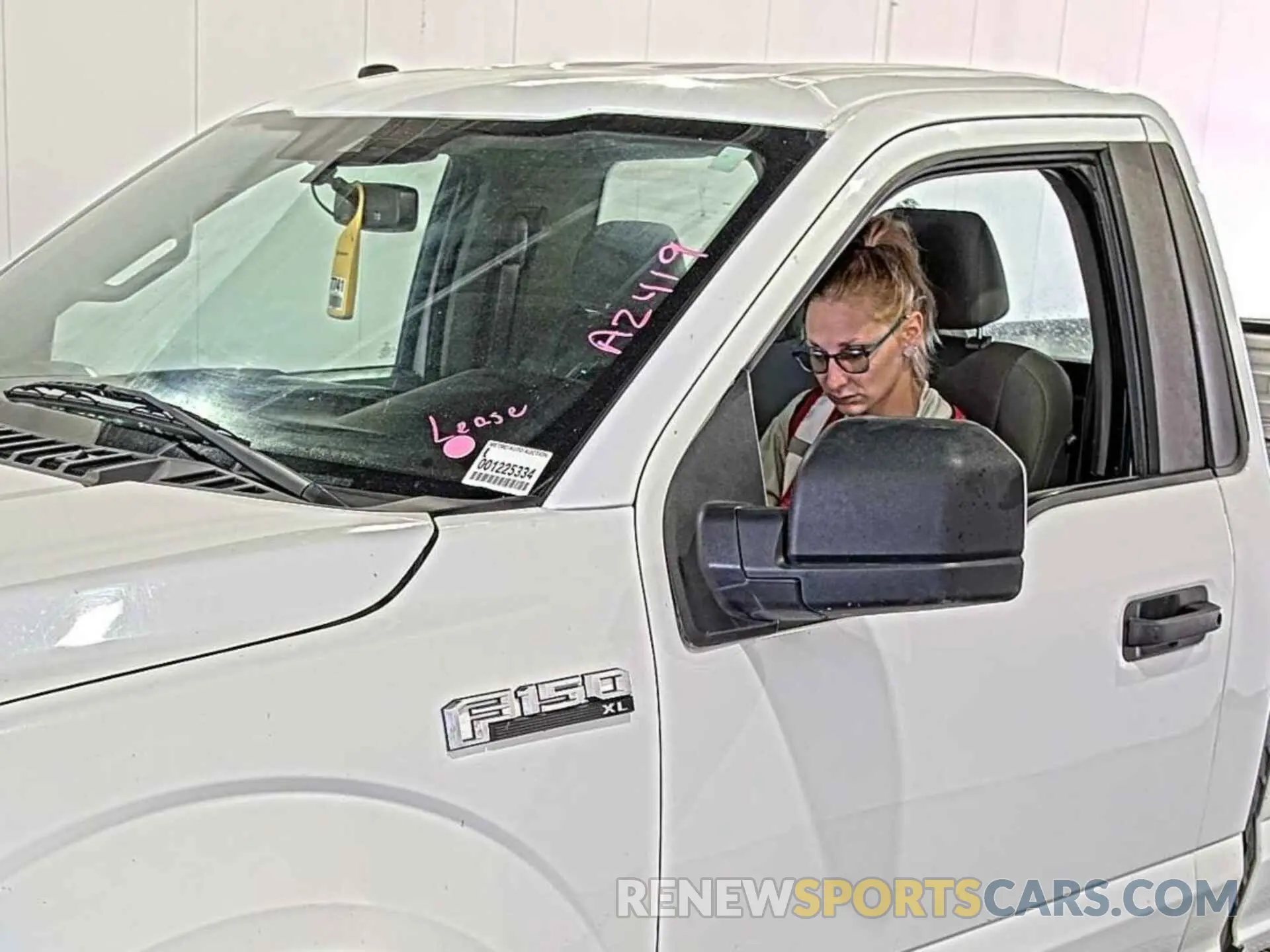 17 Photograph of a damaged car 1FTMF1CB3KKC98828 FORD F150 2019