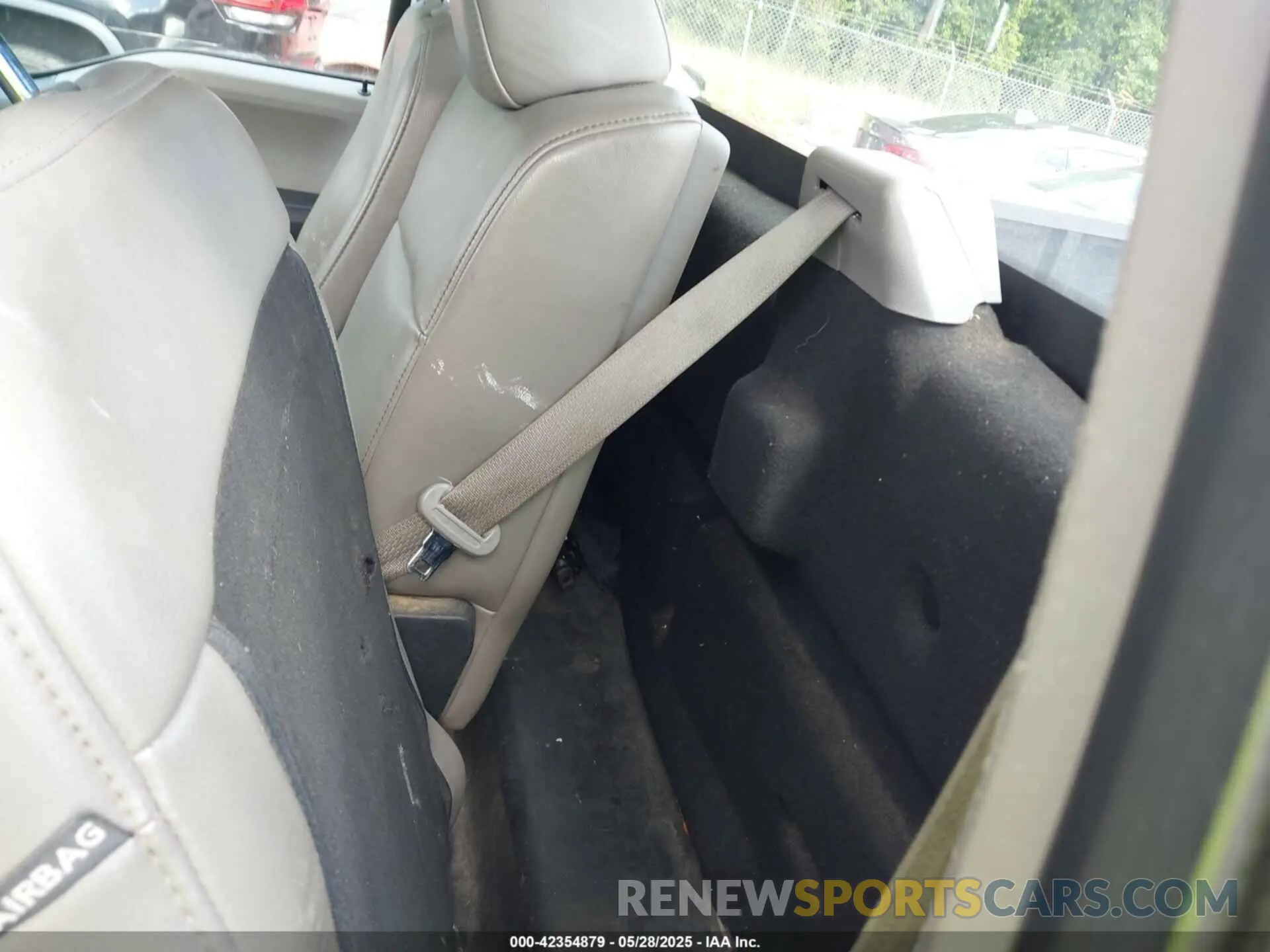 8 Photograph of a damaged car 1FTMF1CB5KKD32509 FORD F150 2019