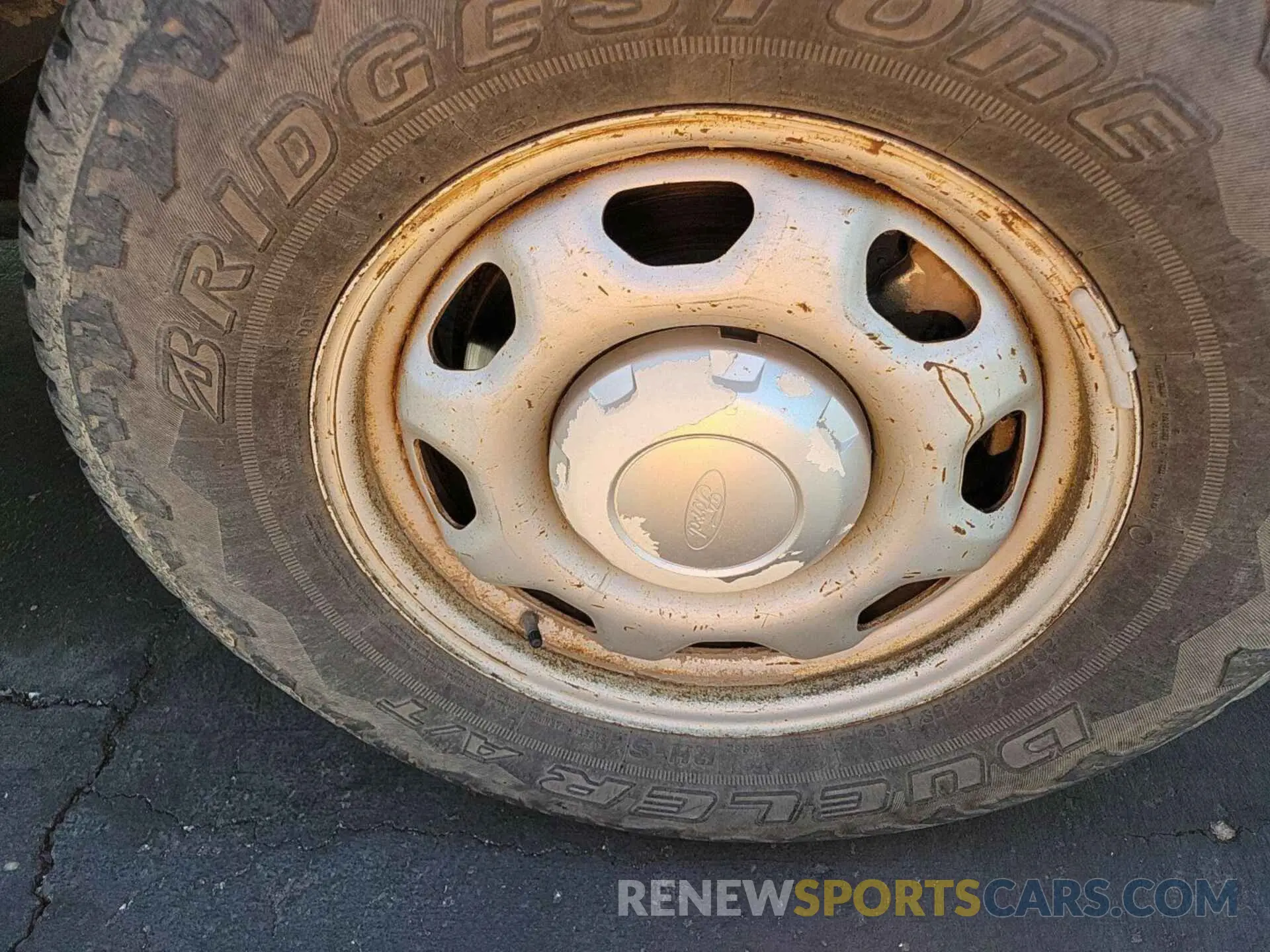 21 Photograph of a damaged car 1FTMF1EB3KKD76909 FORD F150 2019