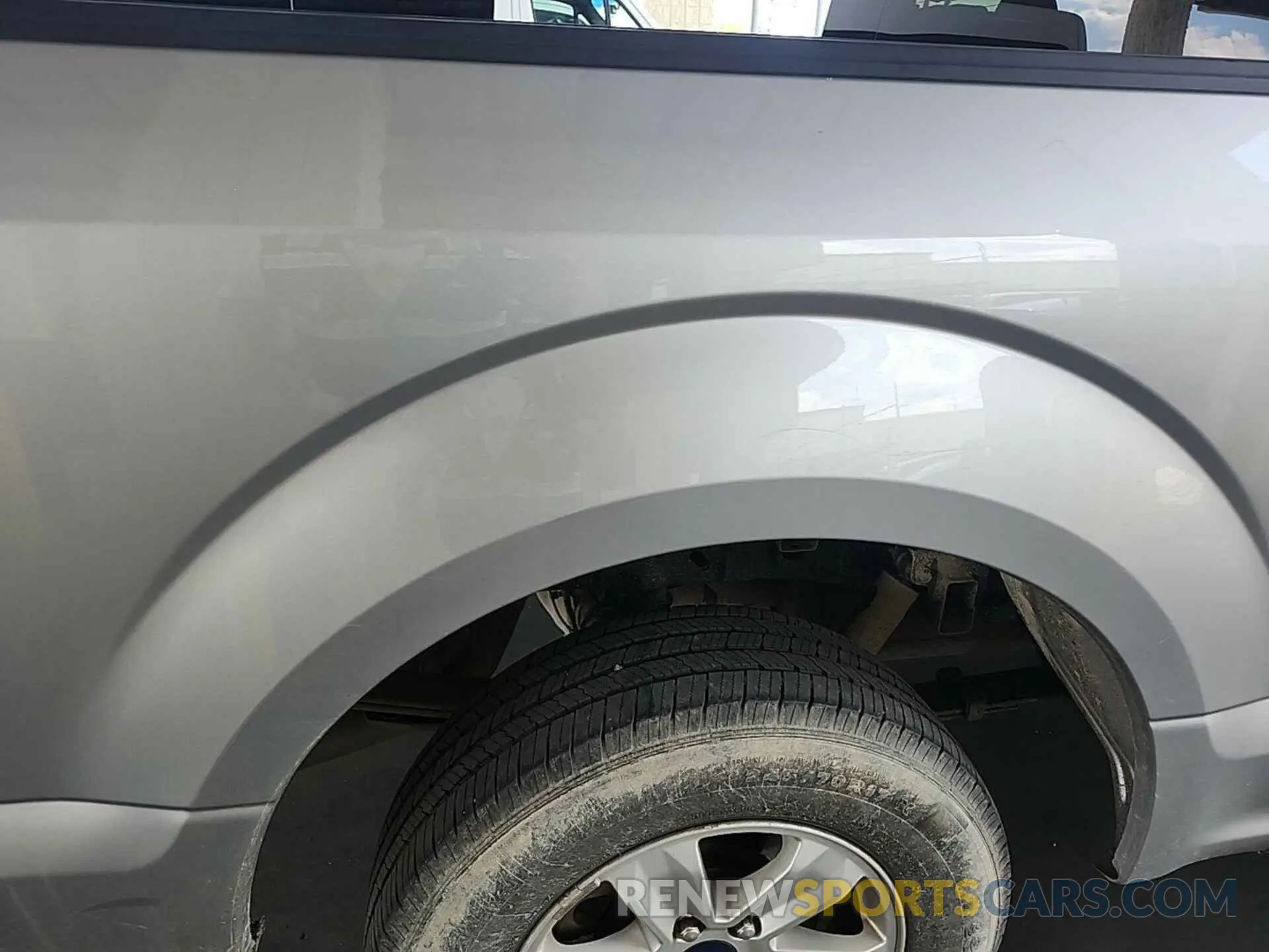 10 Photograph of a damaged car 1FTEW1CB6LKD19936 FORD F150 2020