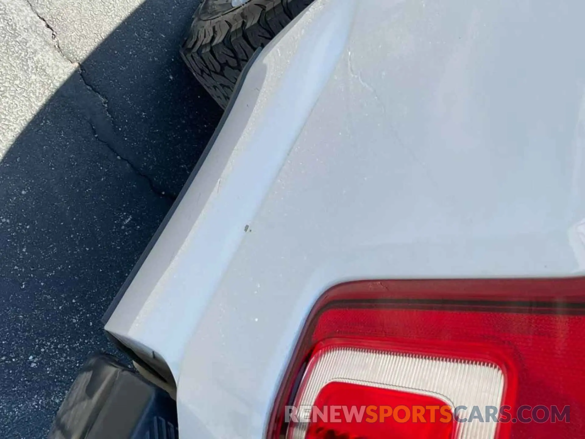 2 Photograph of a damaged car 1FTEW1E52LFA28138 FORD F150 2020