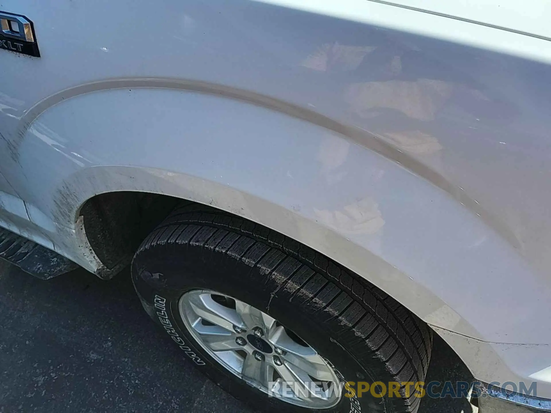 11 Photograph of a damaged car 1FTEW1EP5LKE44984 FORD F150 2020