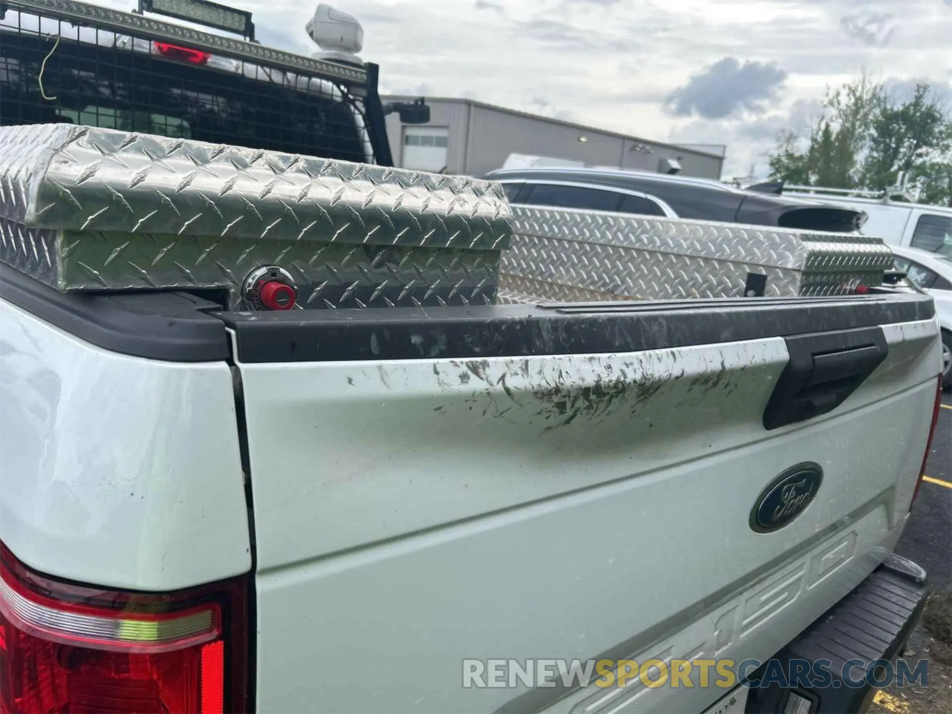 20 Photograph of a damaged car 1FTEX1C50LKD83770 FORD F150 2020