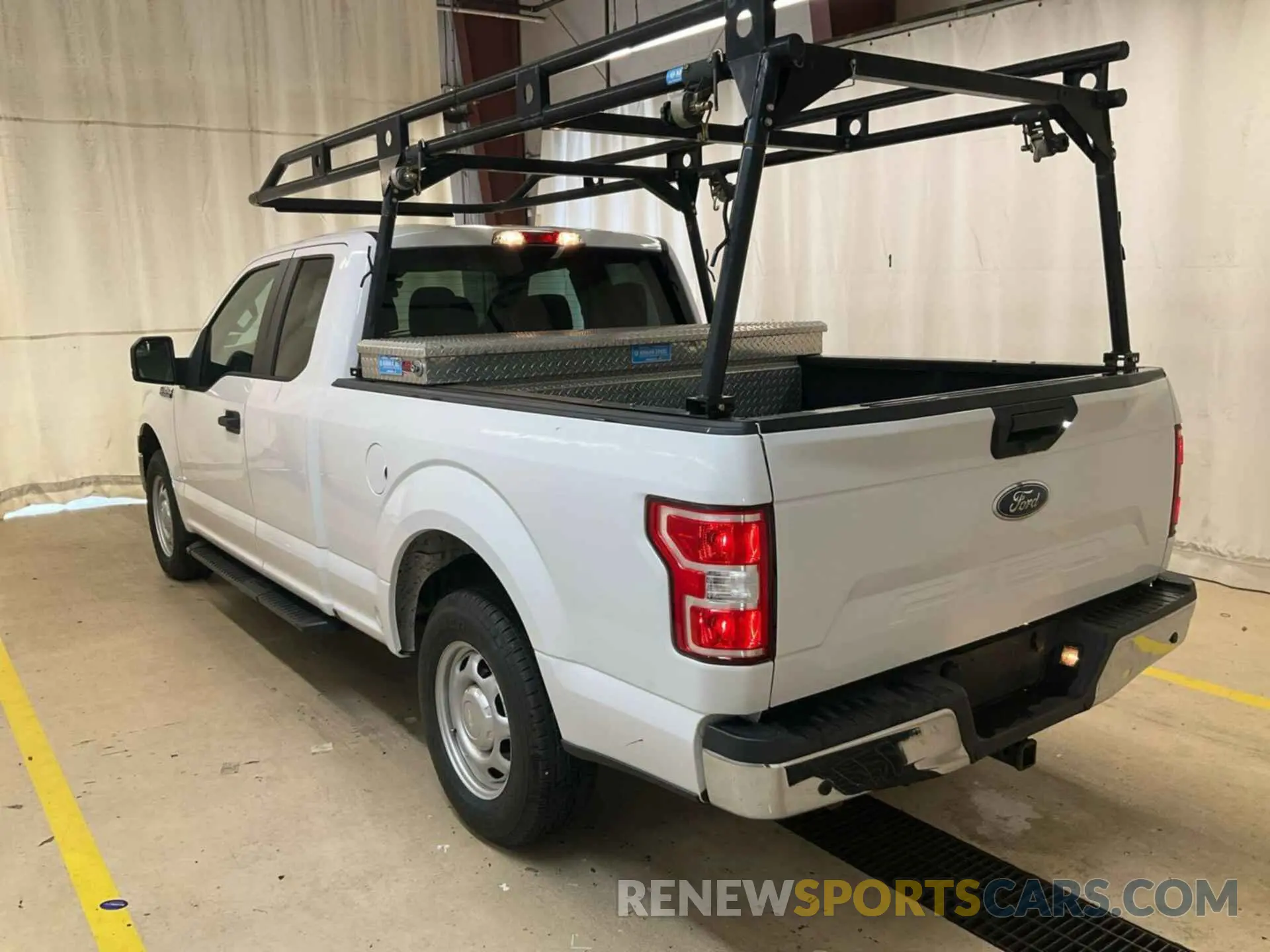 32 Photograph of a damaged car 1FTEX1C54LFB35367 FORD F150 2020