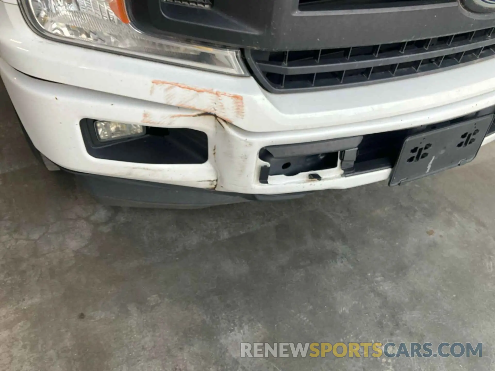 32 Photograph of a damaged car 1FTEX1CP6LKE48963 FORD F150 2020
