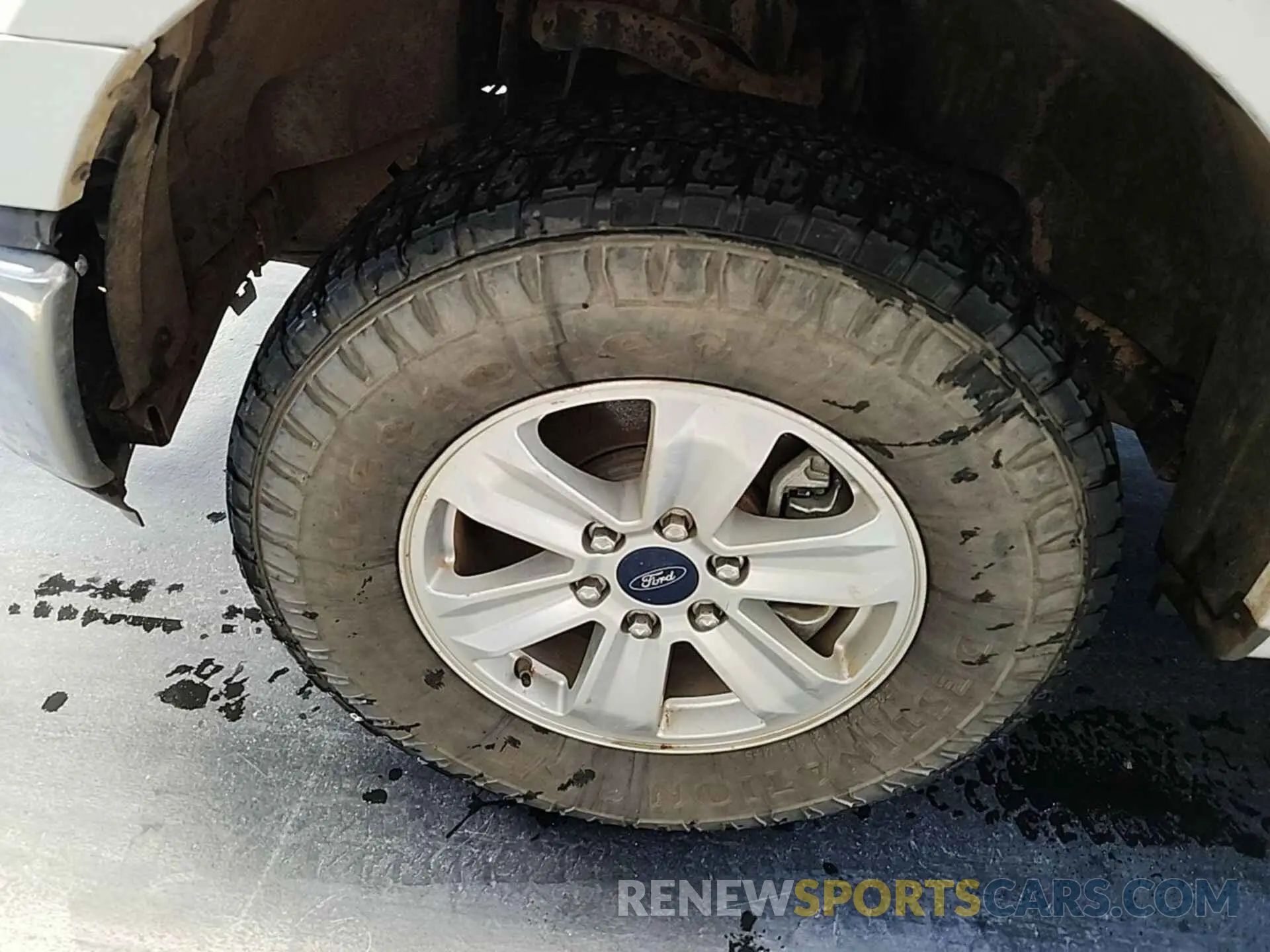 1 Photograph of a damaged car 1FTFW1E53LKF05154 FORD F150 2020