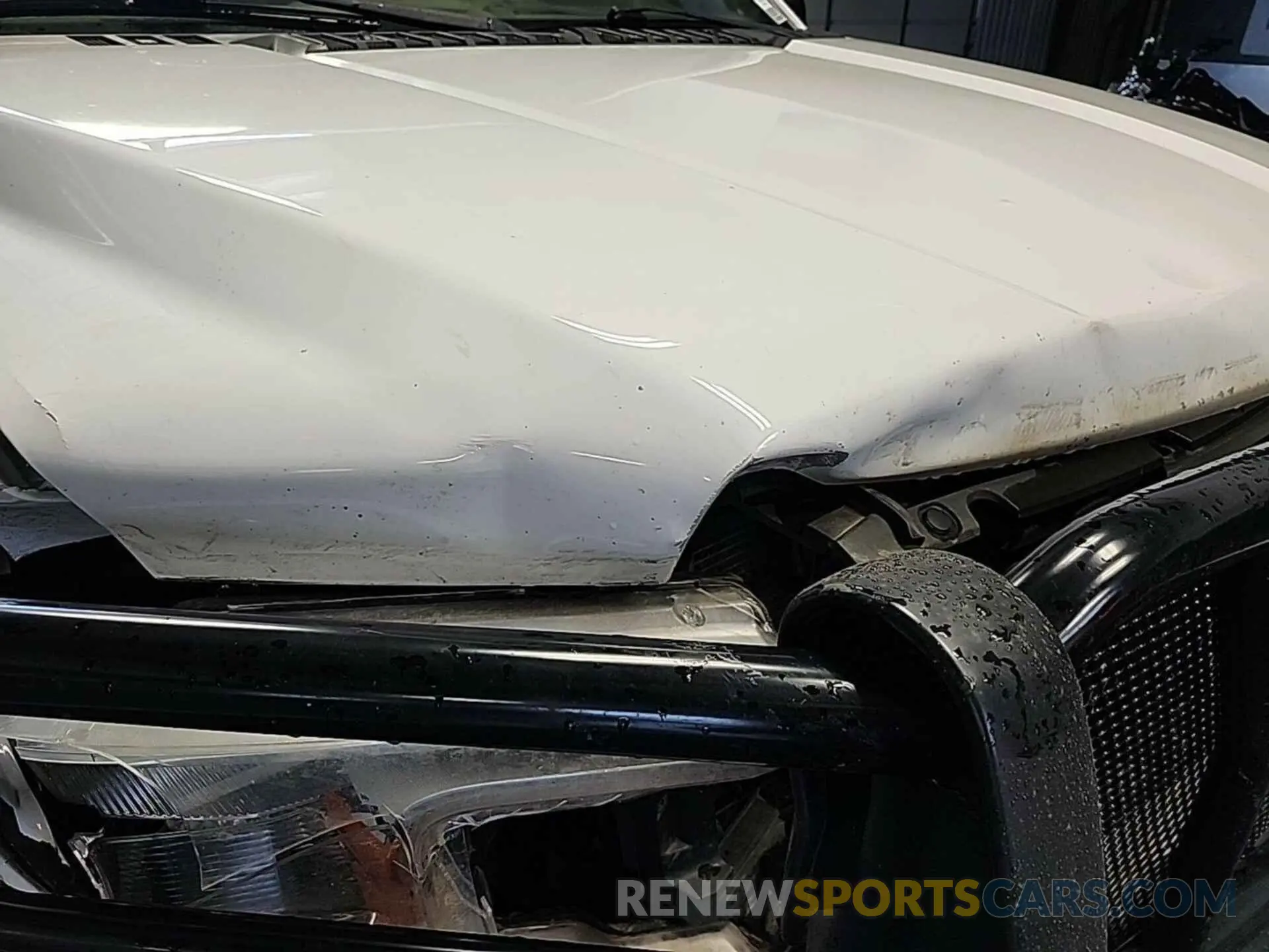 29 Photograph of a damaged car 1FTFW1E53LKF05154 FORD F150 2020