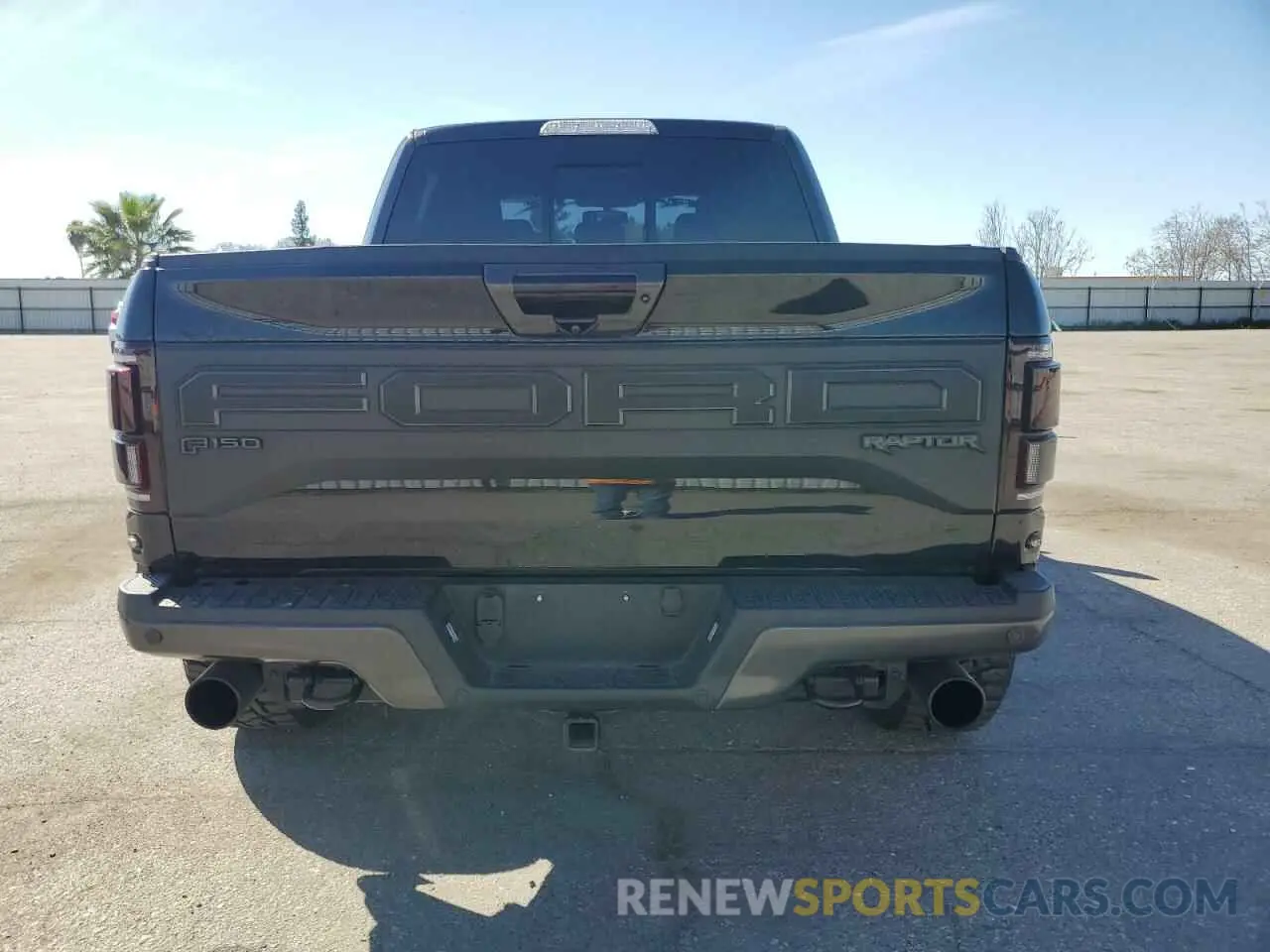 6 Photograph of a damaged car 1FTFW1RG5LFB42473 FORD F150 2020