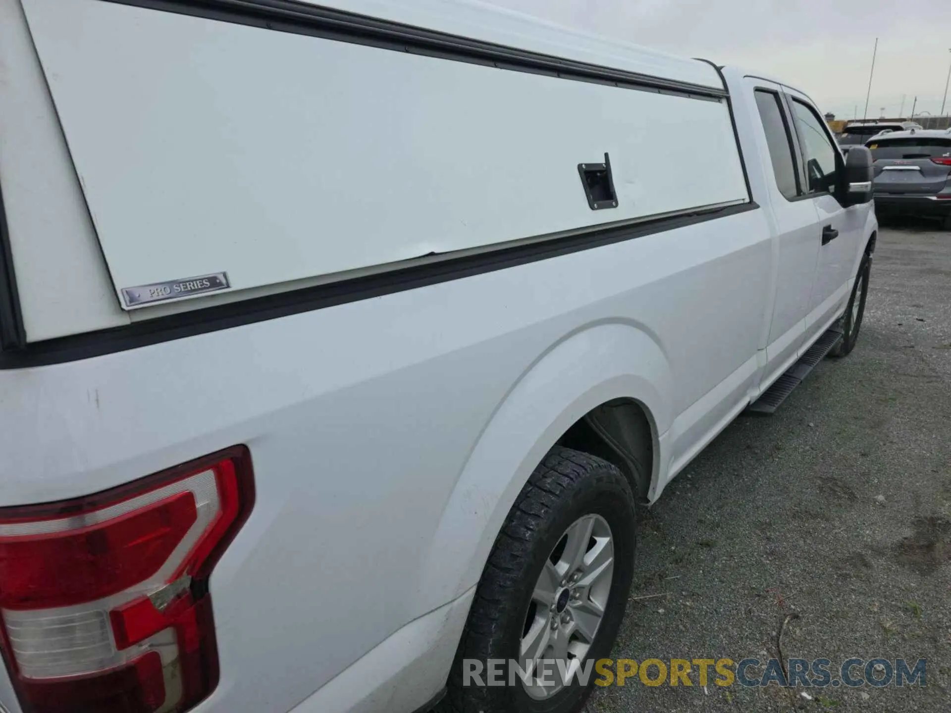 2 Photograph of a damaged car 1FTFX1C45LKD62084 FORD F150 2020