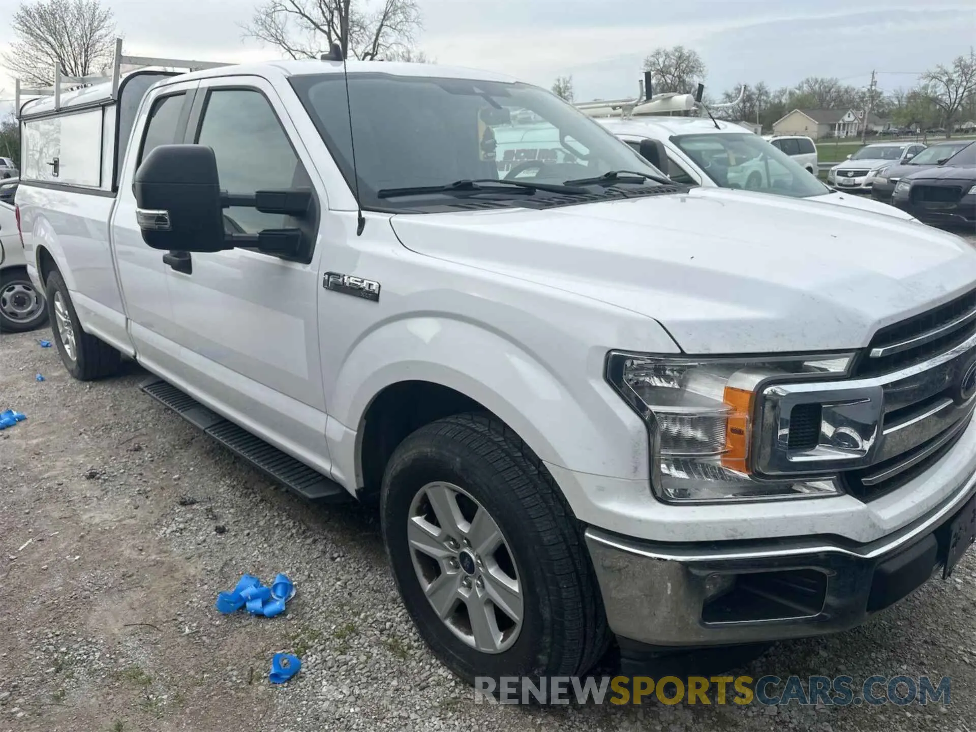 10 Photograph of a damaged car 1FTFX1C46LKD53359 FORD F150 2020