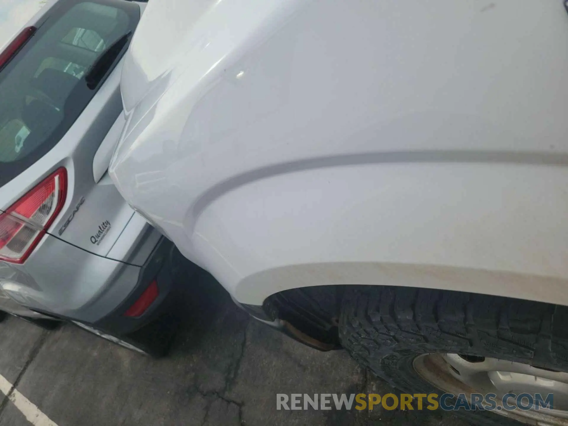 19 Photograph of a damaged car 1FTFX1E59LKD35590 FORD F150 2020