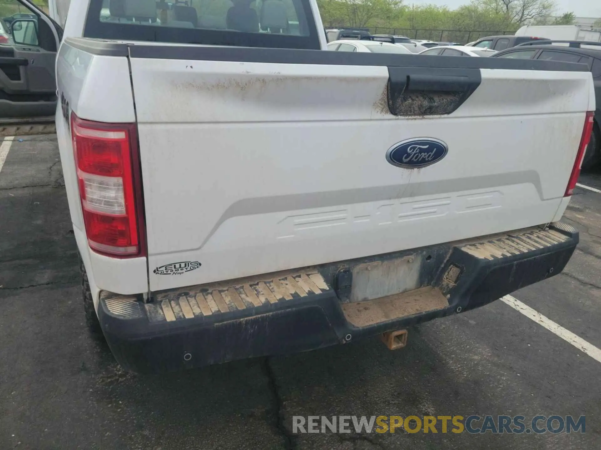 24 Photograph of a damaged car 1FTFX1E59LKD35590 FORD F150 2020