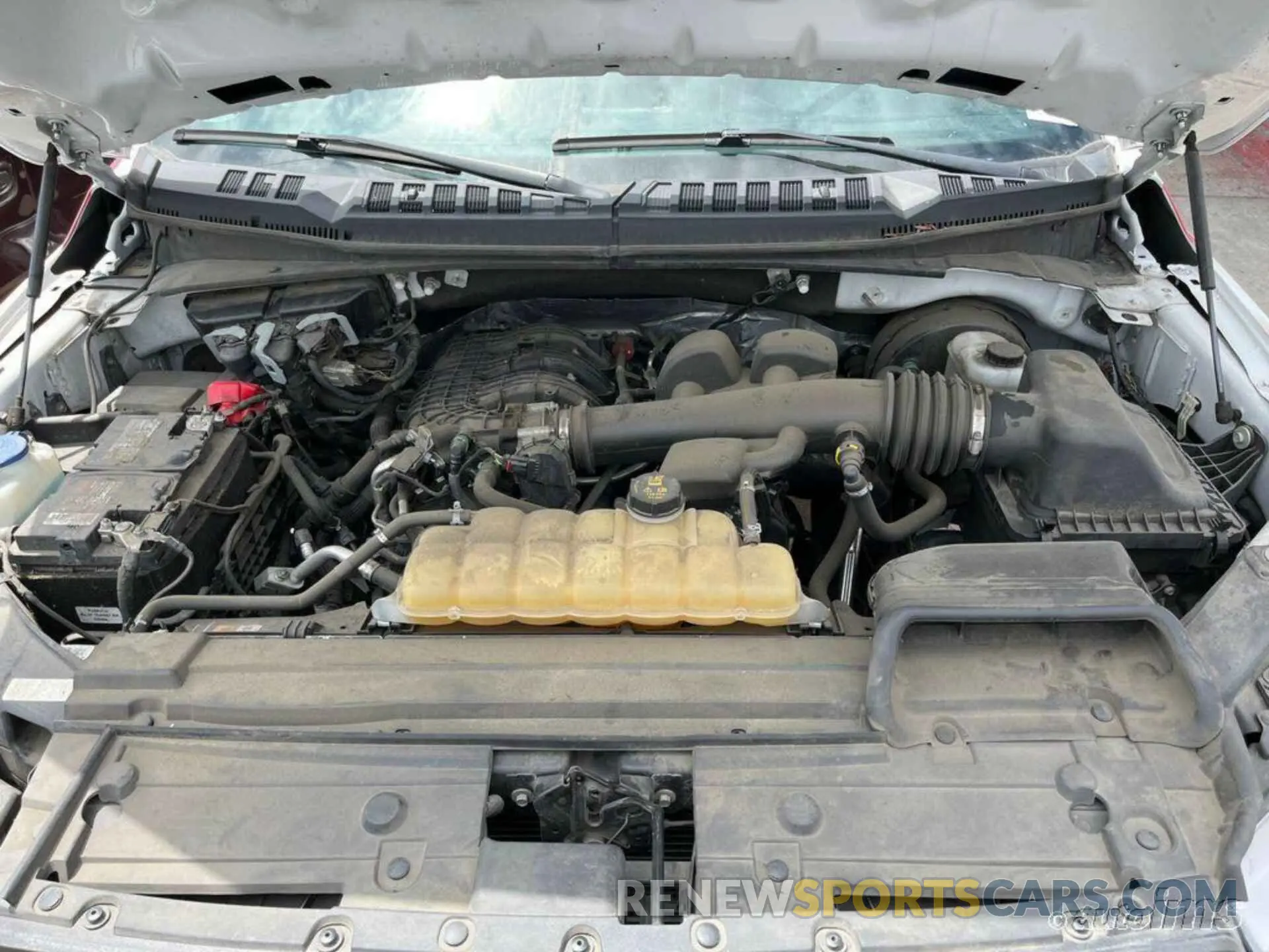 10 Photograph of a damaged car 1FTMF1CB1LKE97460 FORD F150 2020