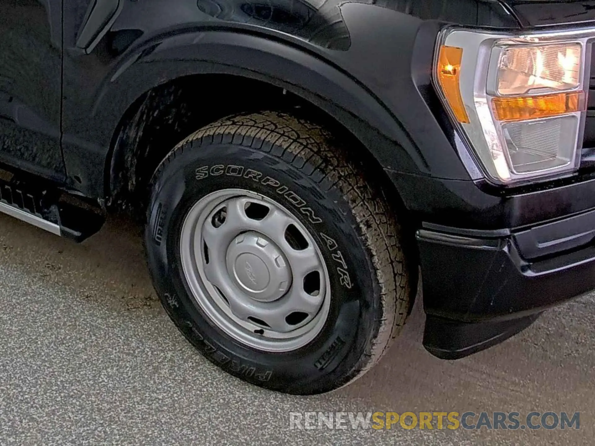 17 Photograph of a damaged car 1FTEW1EB0MFB64792 FORD F150 2021