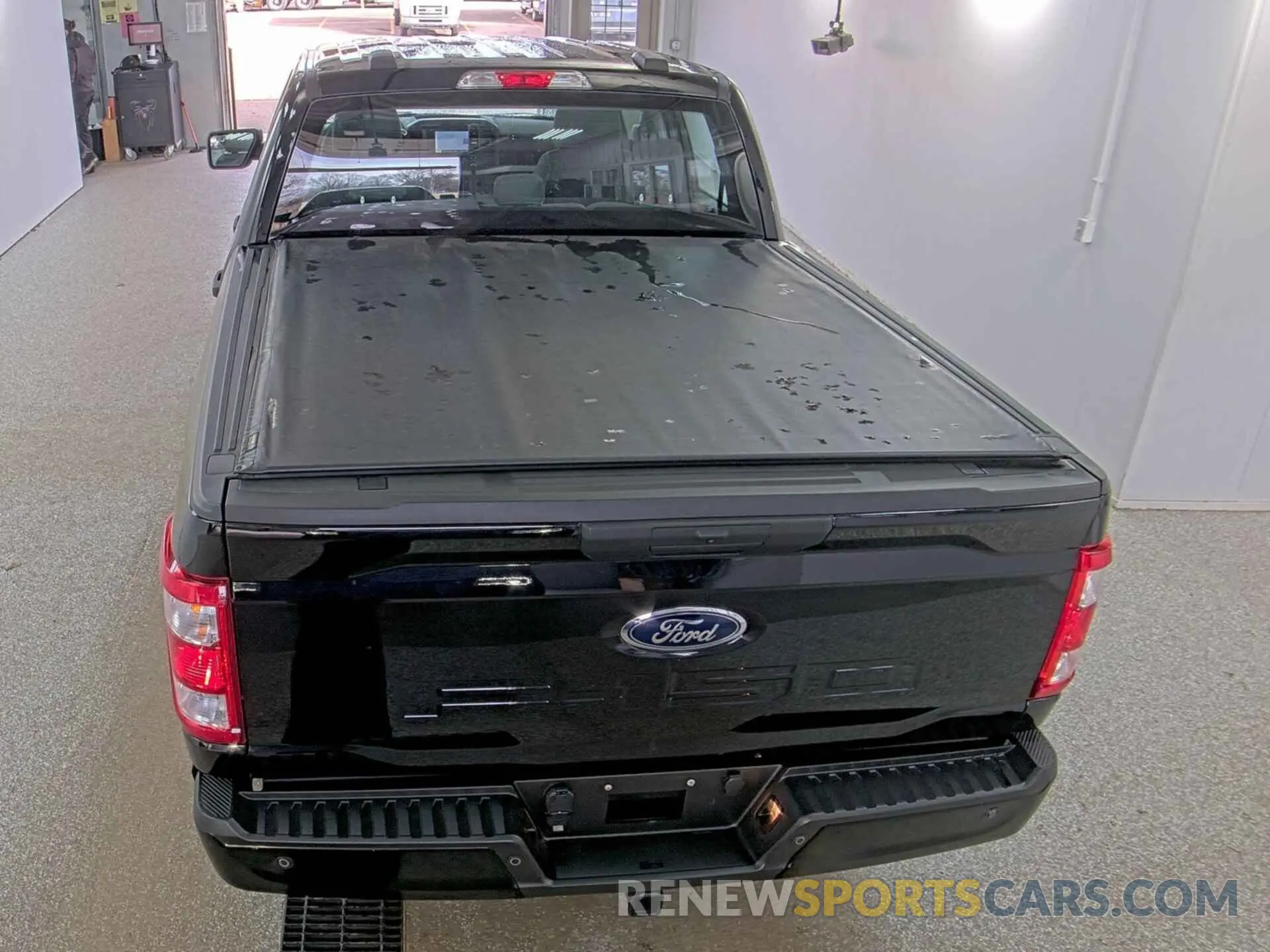 21 Photograph of a damaged car 1FTEW1EB0MFB64792 FORD F150 2021