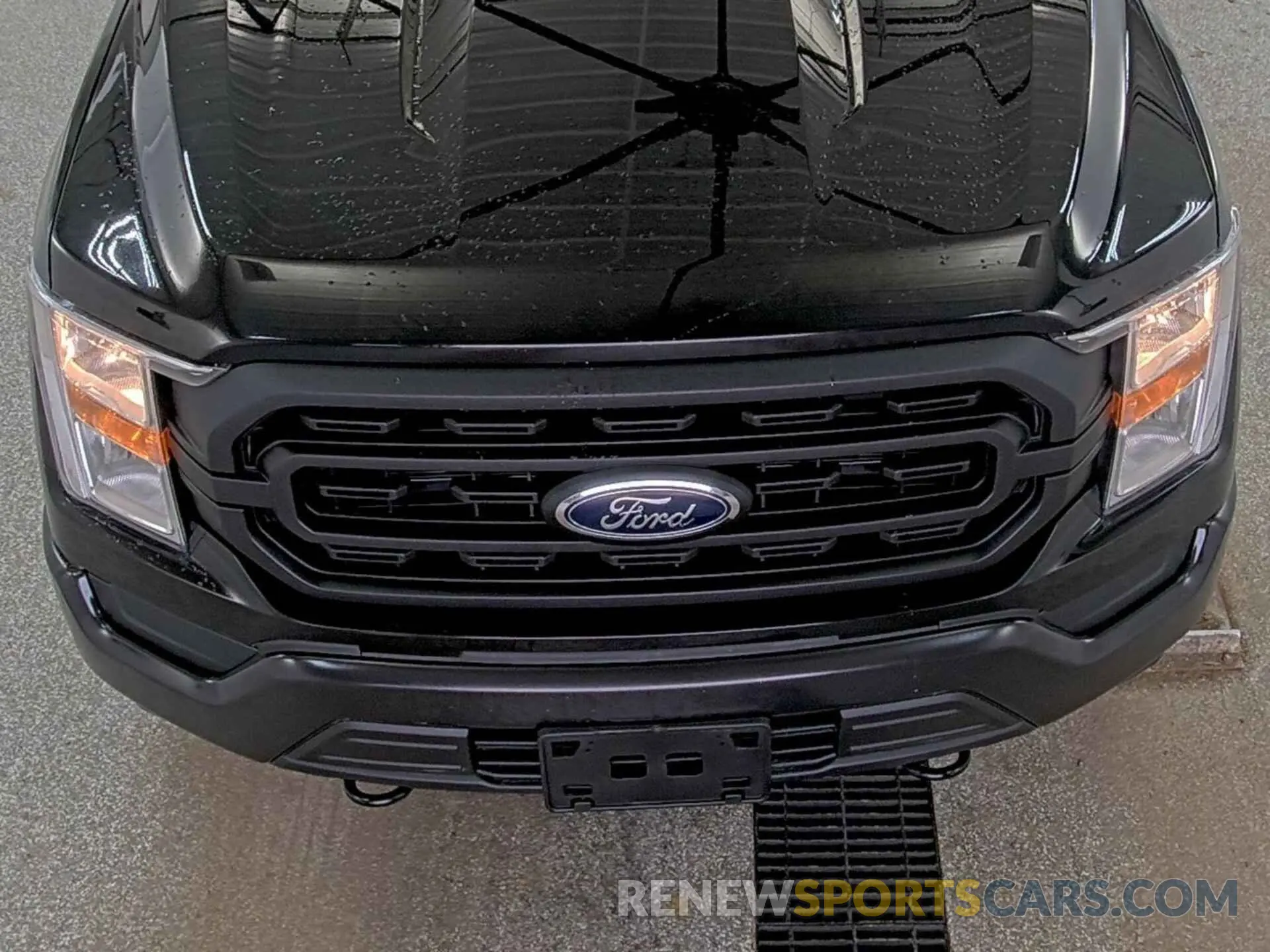 27 Photograph of a damaged car 1FTEW1EB0MFB64792 FORD F150 2021