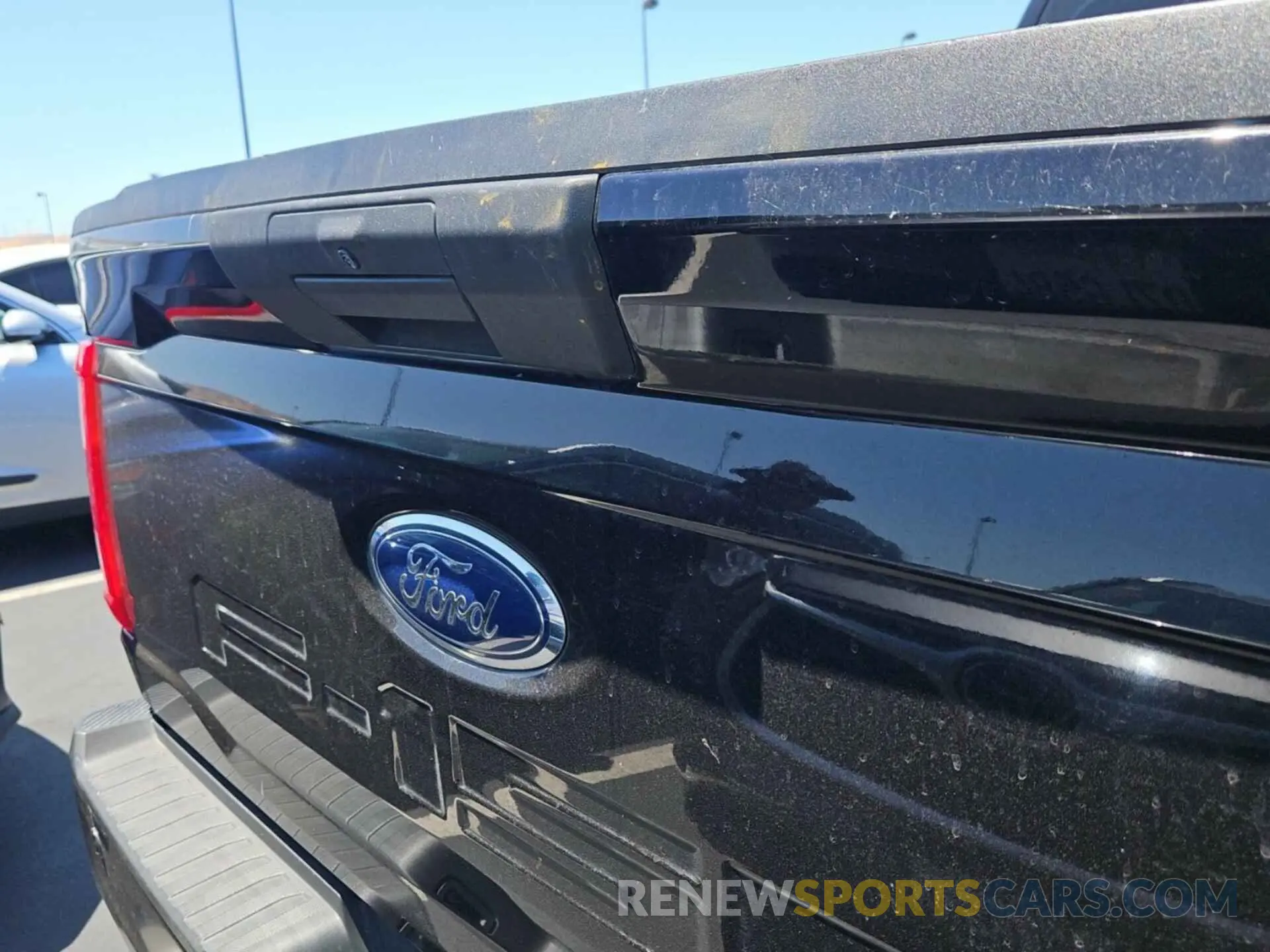 17 Photograph of a damaged car 1FTEW1EB1MKE48181 FORD F150 2021