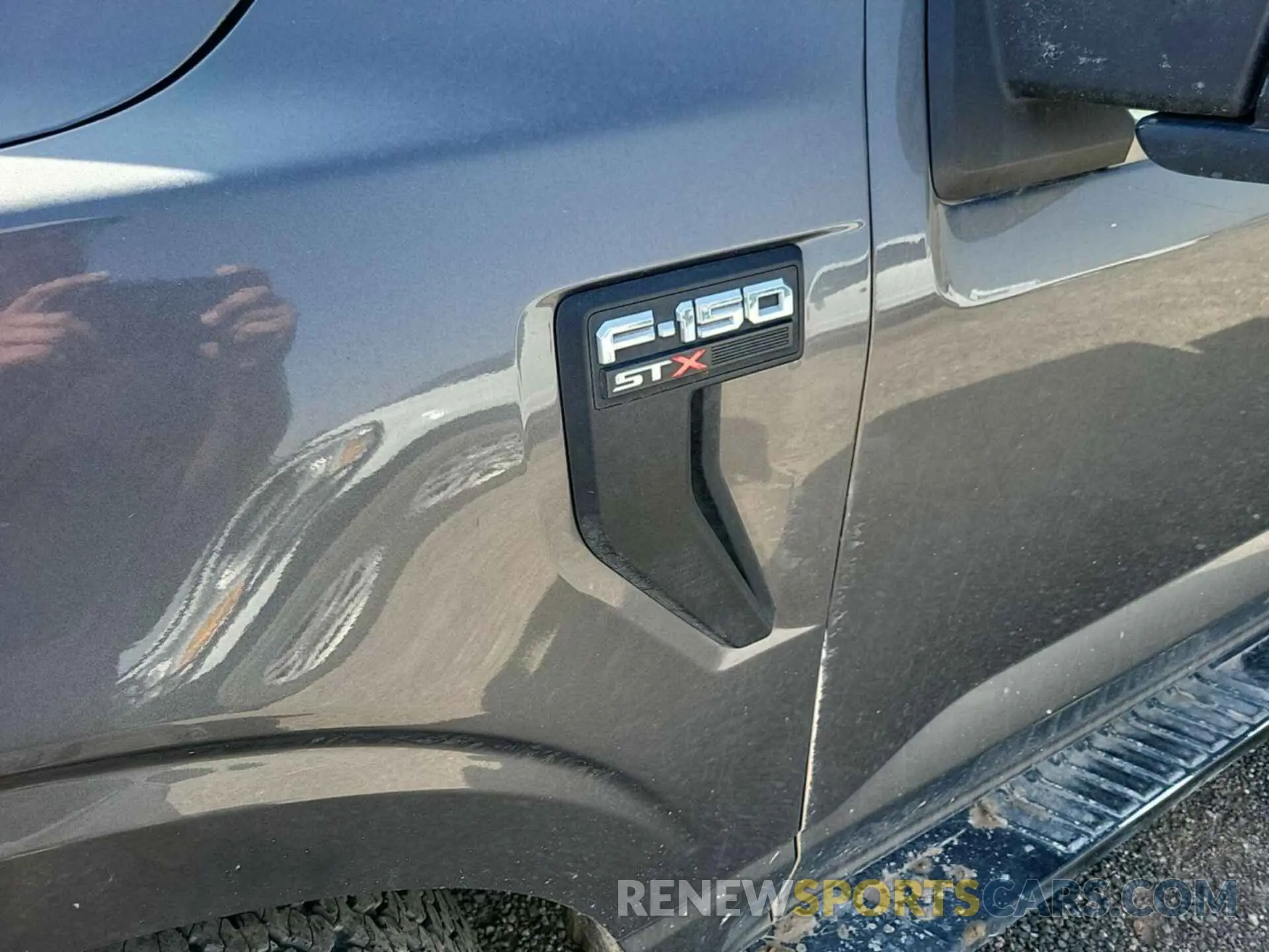 16 Photograph of a damaged car 1FTEW1EB5MKF01044 FORD F150 2021