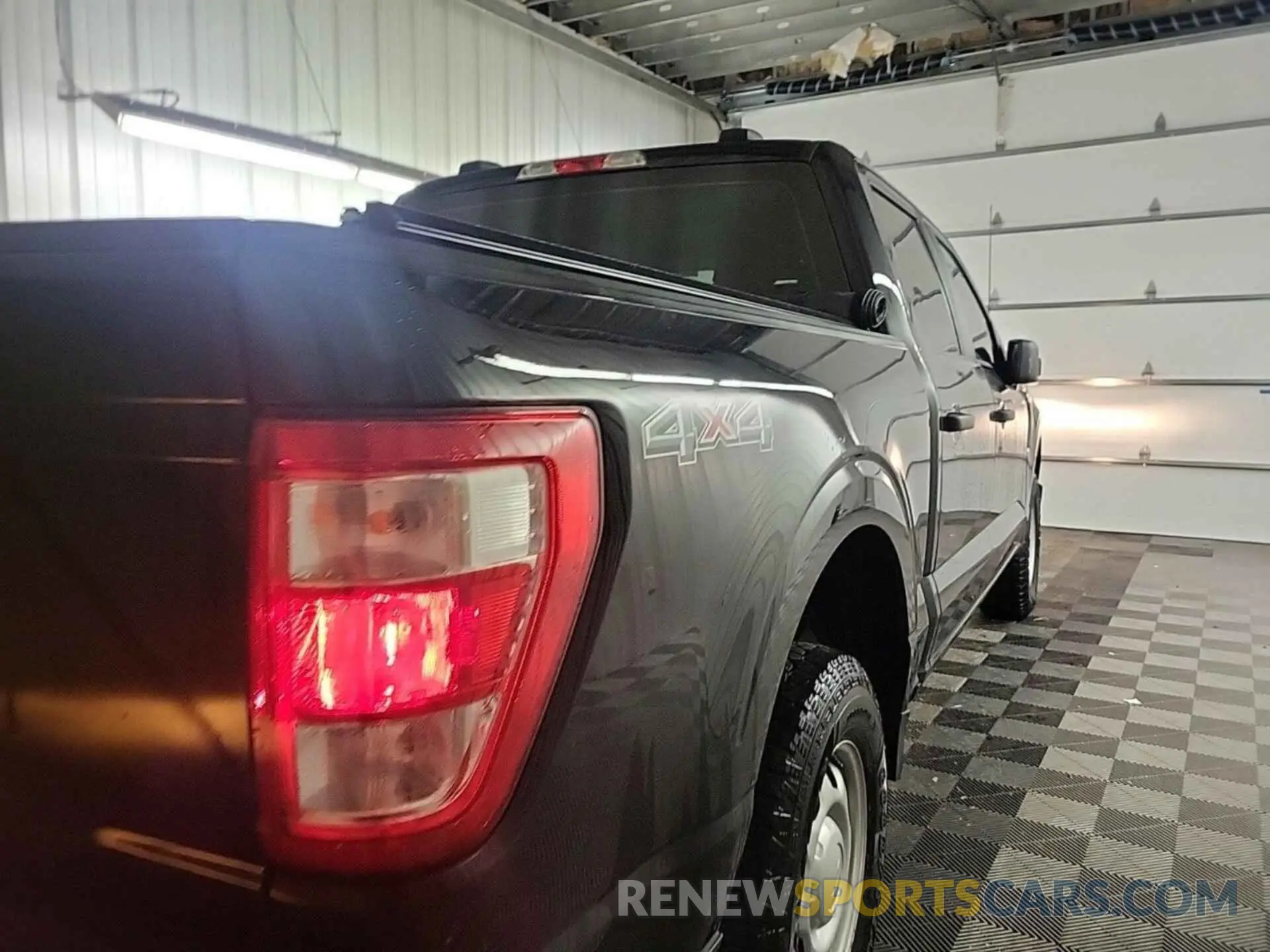 40 Photograph of a damaged car 1FTEW1EB7MFB96316 FORD F150 2021