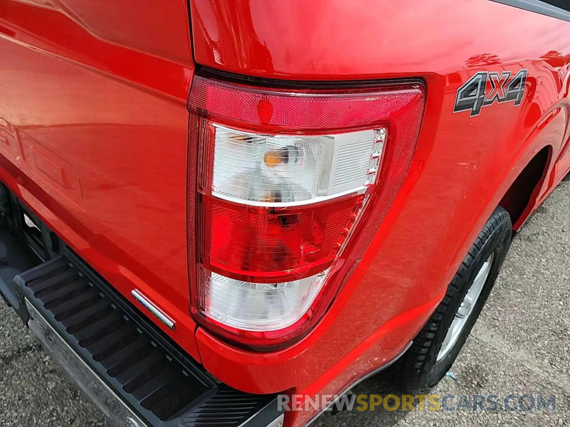 12 Photograph of a damaged car 1FTFW1E82MKF01074 FORD F150 2021