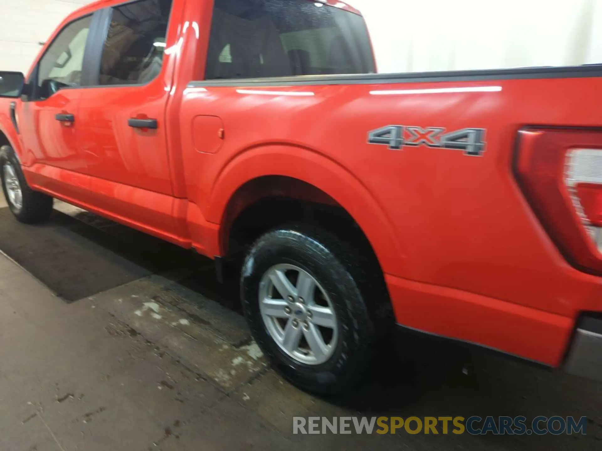 30 Photograph of a damaged car 1FTFW1E83MKE57442 FORD F150 2021