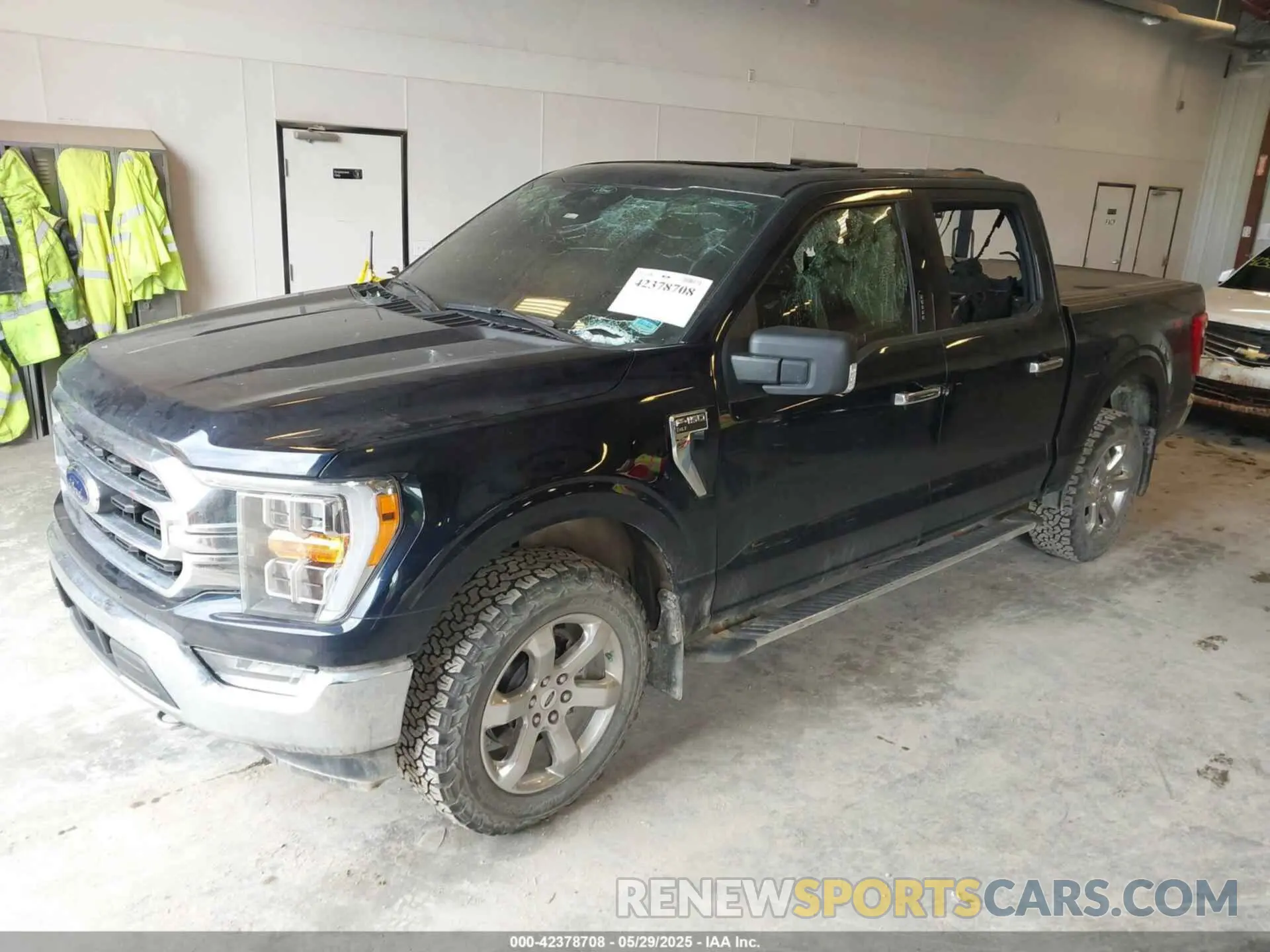 2 Photograph of a damaged car 1FTFW1E88MFC26805 FORD F150 2021
