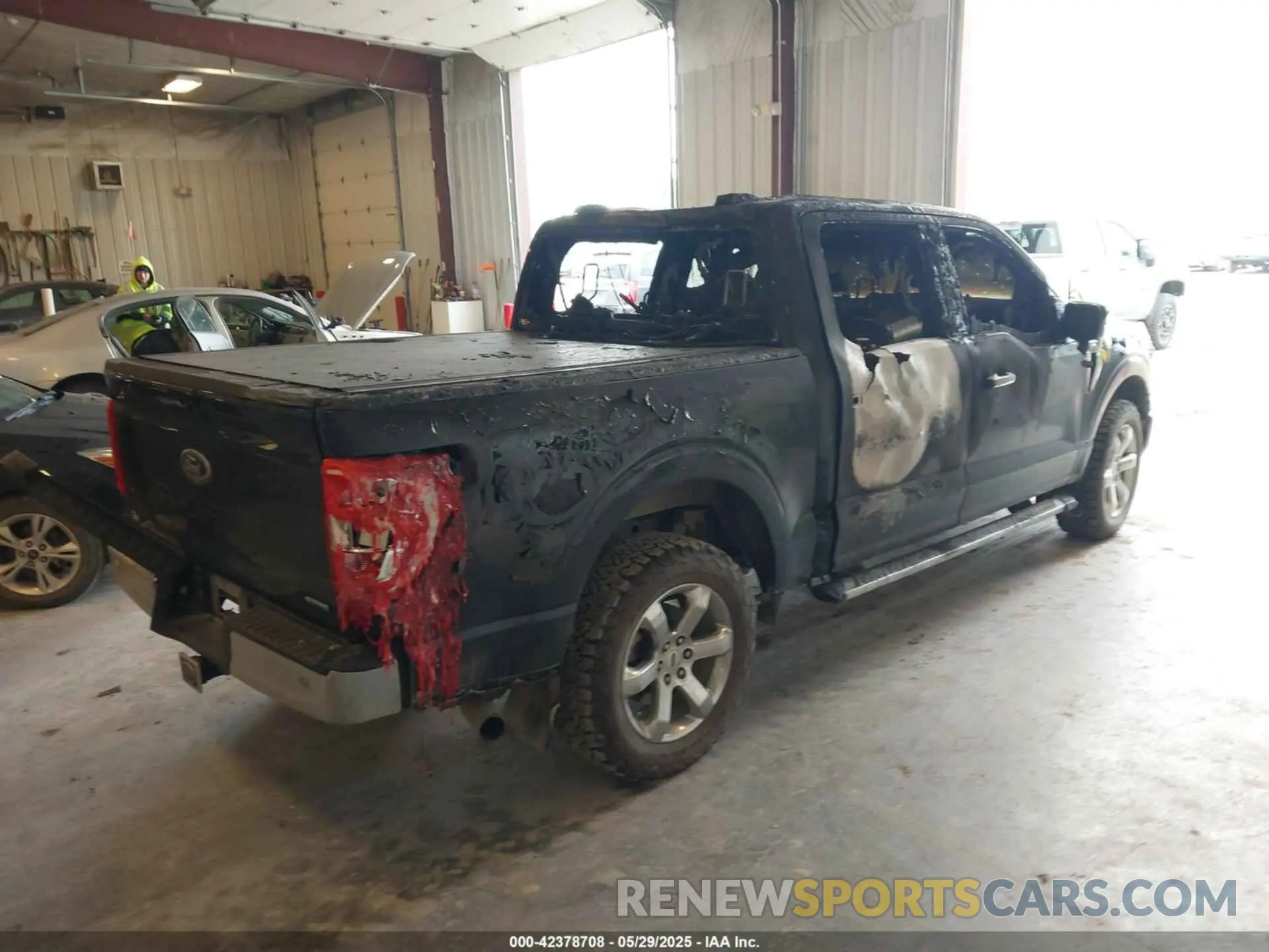 4 Photograph of a damaged car 1FTFW1E88MFC26805 FORD F150 2021