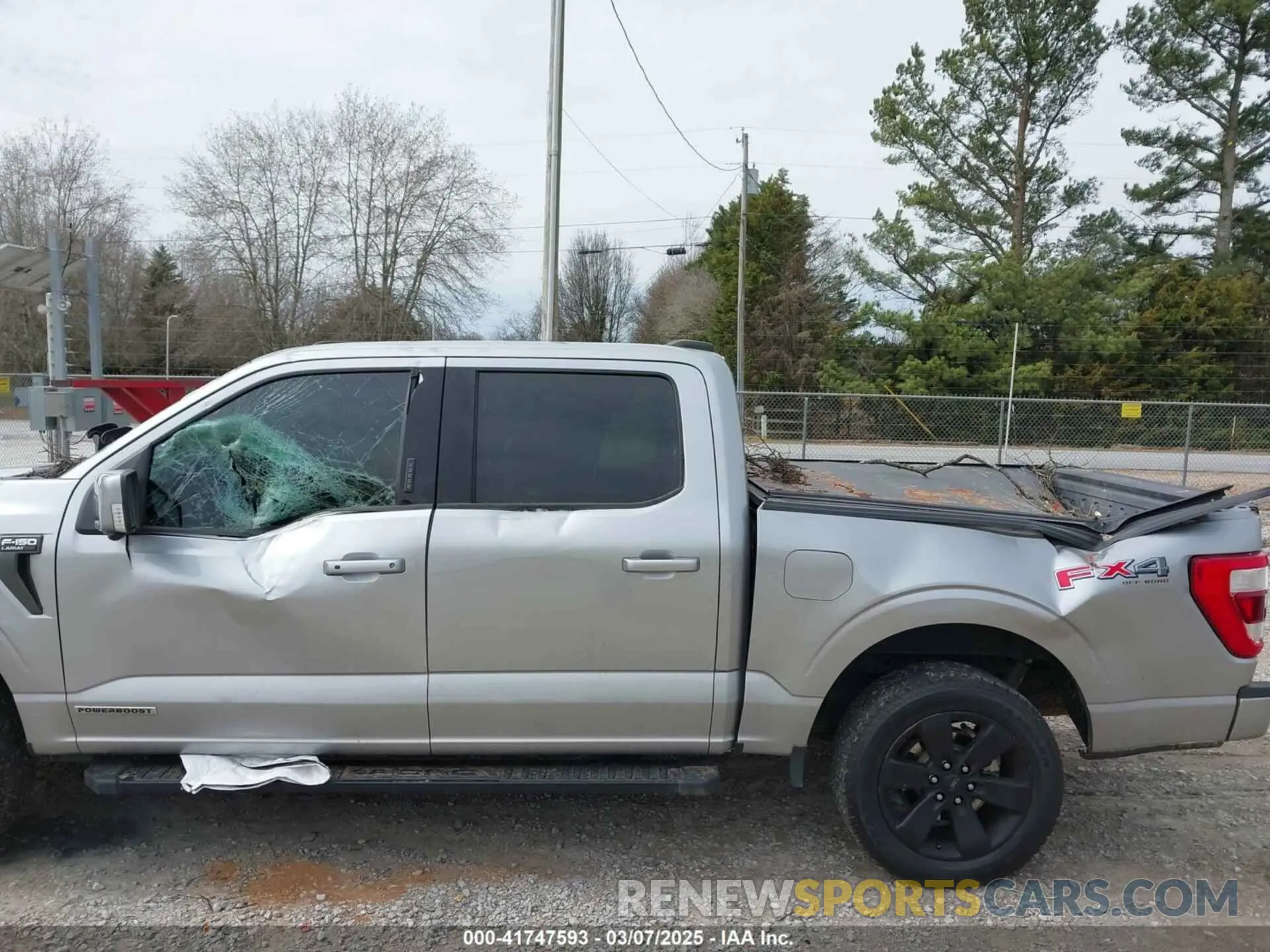 11 Photograph of a damaged car 1FTFW1ED4MFB51064 FORD F150 2021