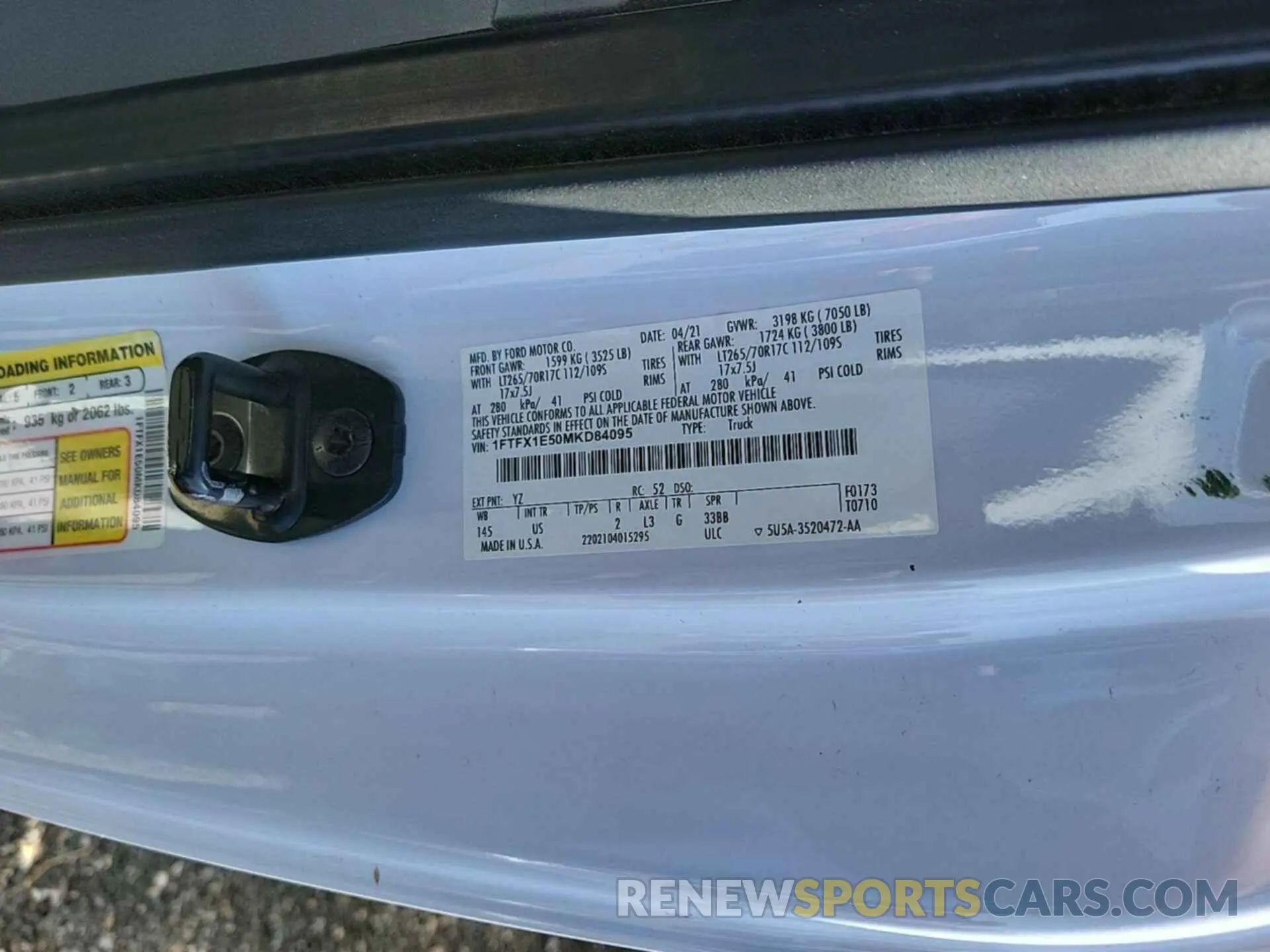 16 Photograph of a damaged car 1FTFX1E50MKD84095 FORD F150 2021