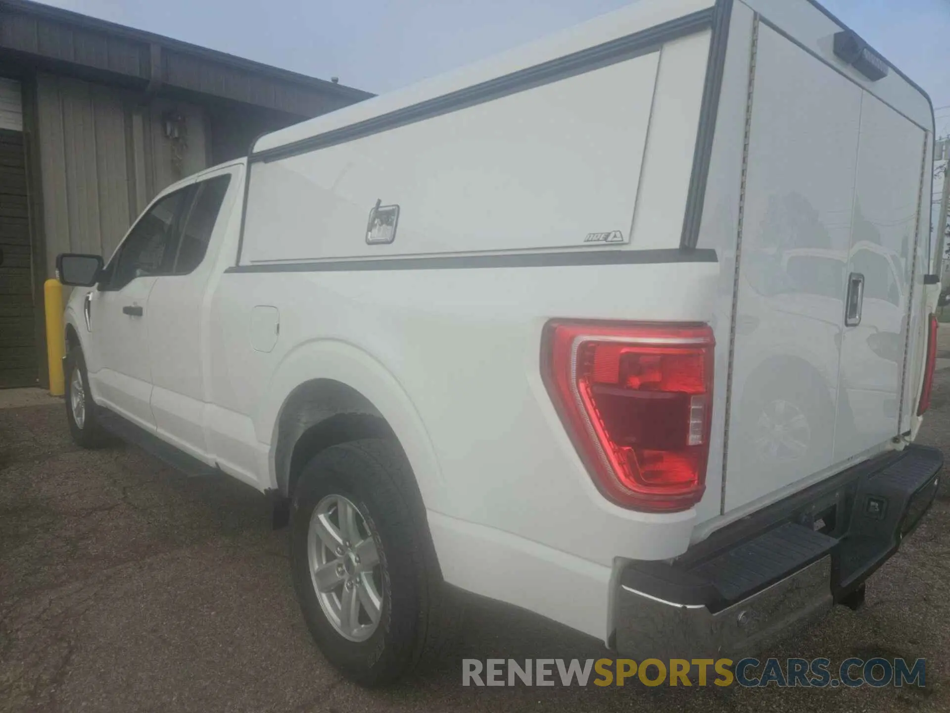 1 Photograph of a damaged car 1FTFX1E89MFB31490 FORD F150 2021