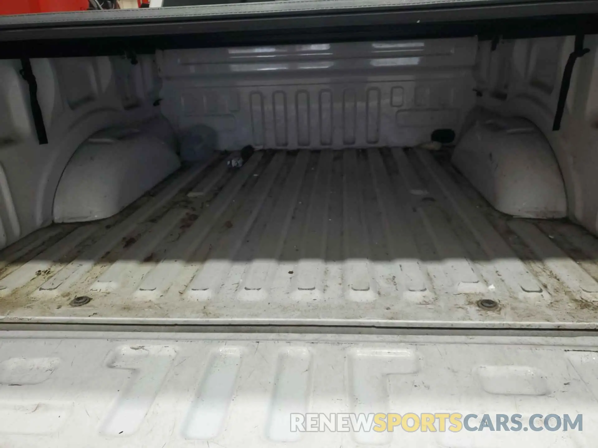 1 Photograph of a damaged car 1FTEW1EP0NFA52829 FORD F150 2022