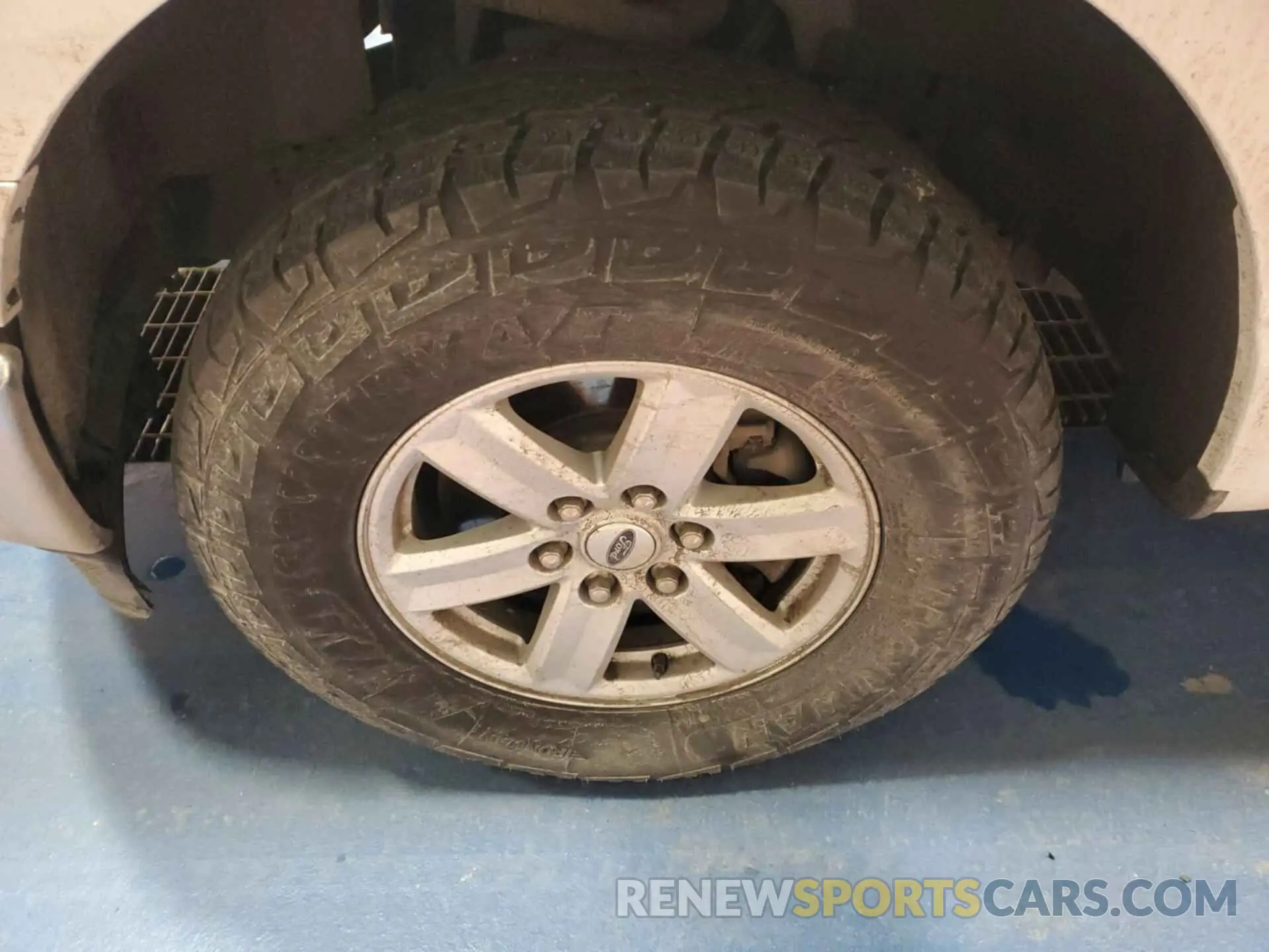 2 Photograph of a damaged car 1FTEW1EP0NFA52829 FORD F150 2022