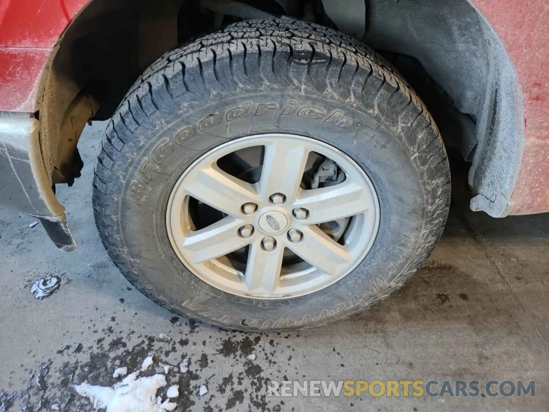 14 Photograph of a damaged car 1FTEW1EP2NKD27978 FORD F150 2022