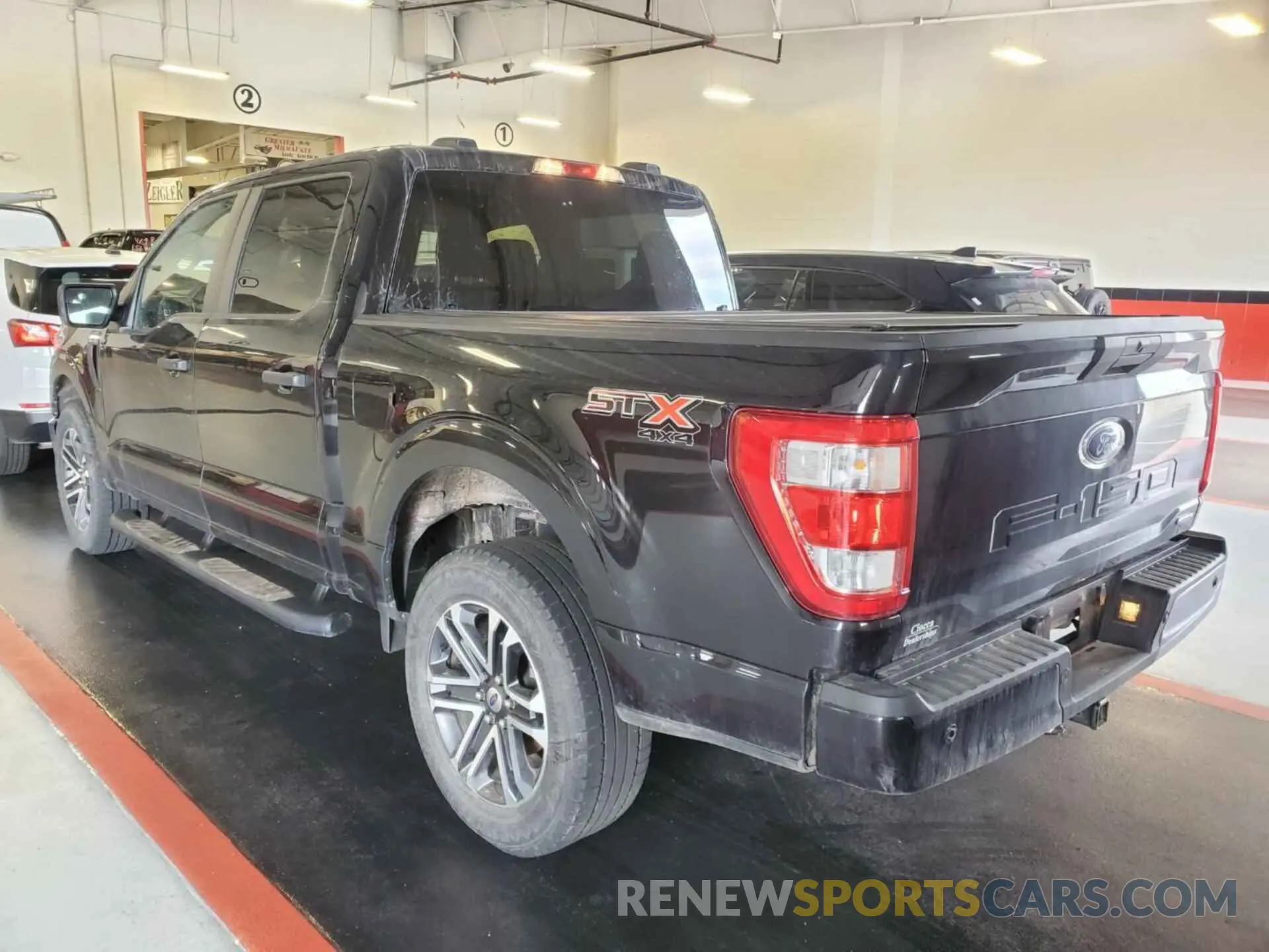 22 Photograph of a damaged car 1FTEW1EP6NFA76942 FORD F150 2022