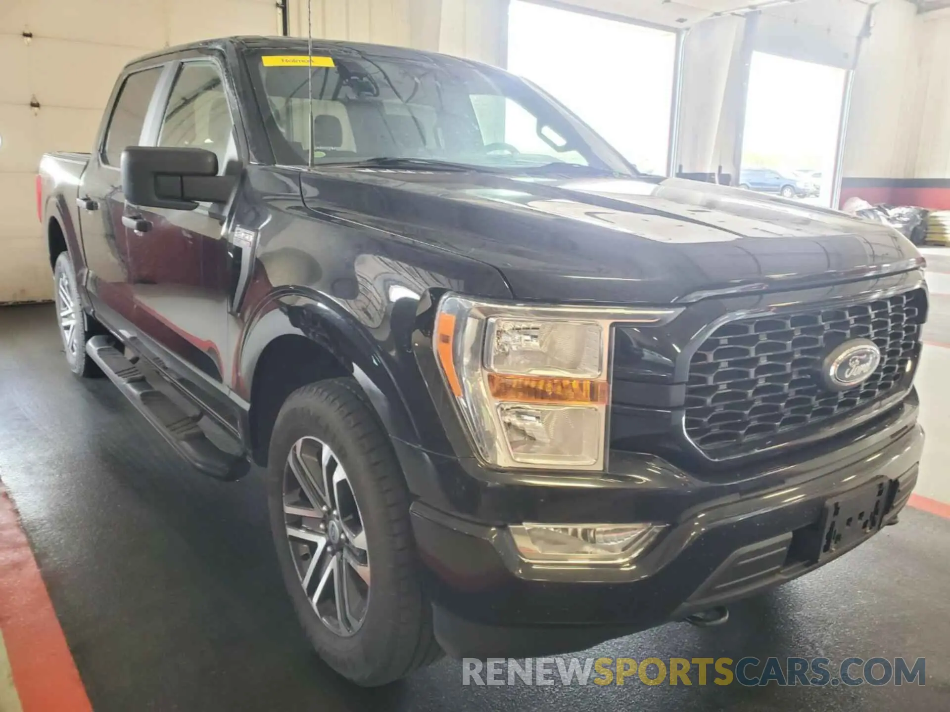 6 Photograph of a damaged car 1FTEW1EP6NFA76942 FORD F150 2022
