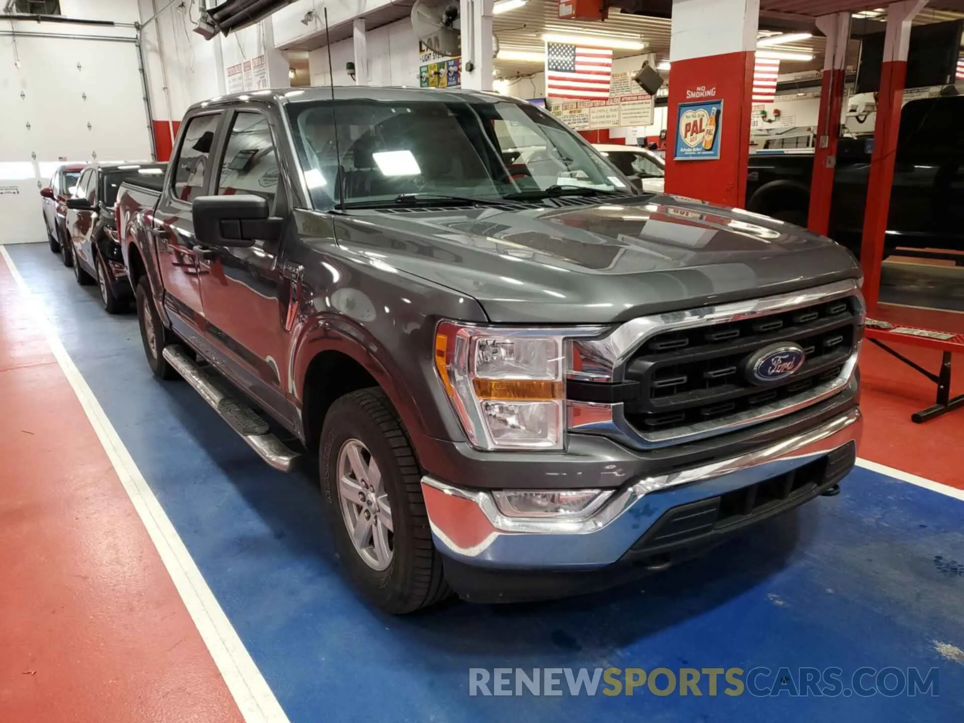 22 Photograph of a damaged car 1FTEW1EP7NFA52830 FORD F150 2022