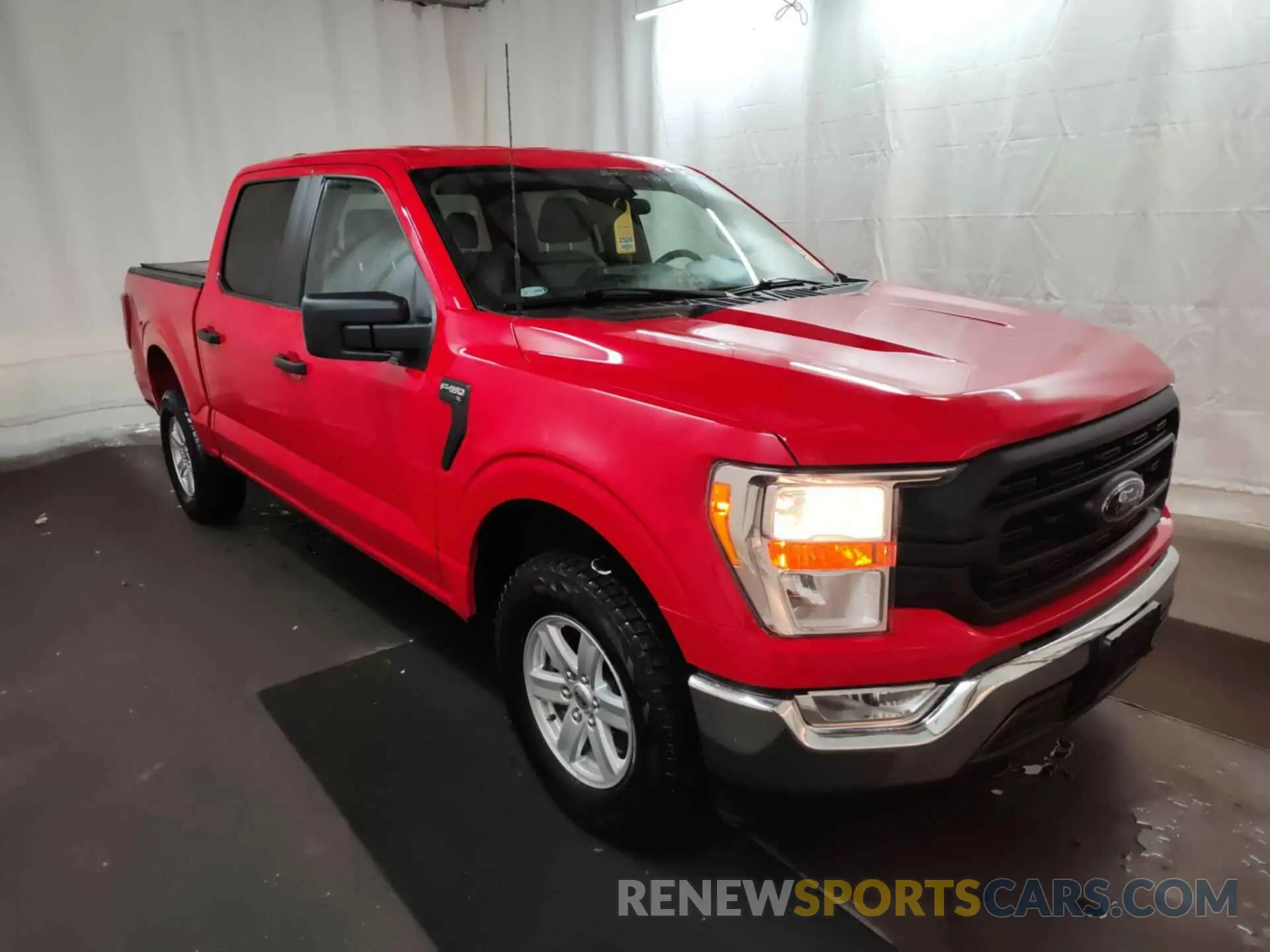 21 Photograph of a damaged car 1FTFW1E84NKE34673 FORD F150 2022