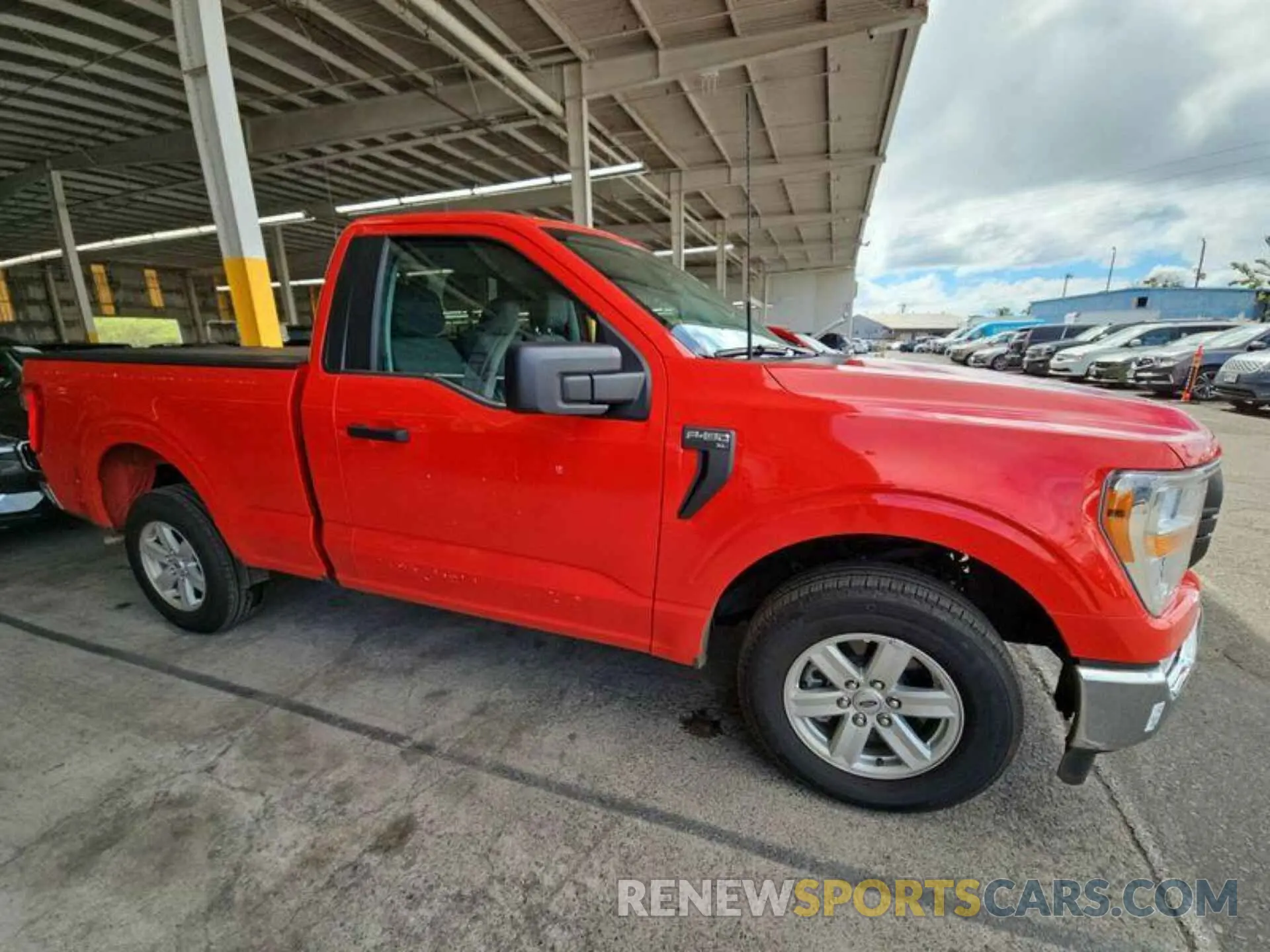 19 Photograph of a damaged car 1FTMF1CB1NKE05511 FORD F150 2022